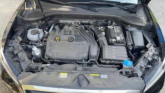 Audi Q2 view 15