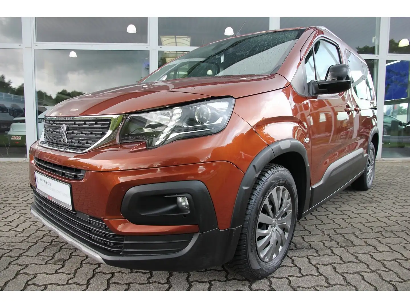 Peugeot Rifter L1 Allure PT 110 SHZ RFK scheckheft Grijs - 2