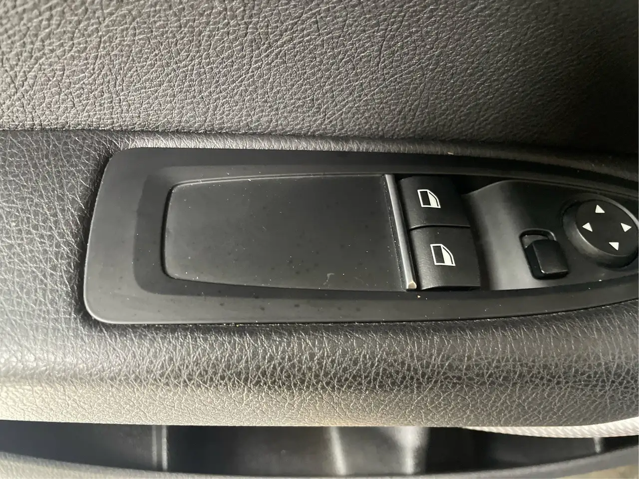 BMW 2 Series снимка BMW 2 Series