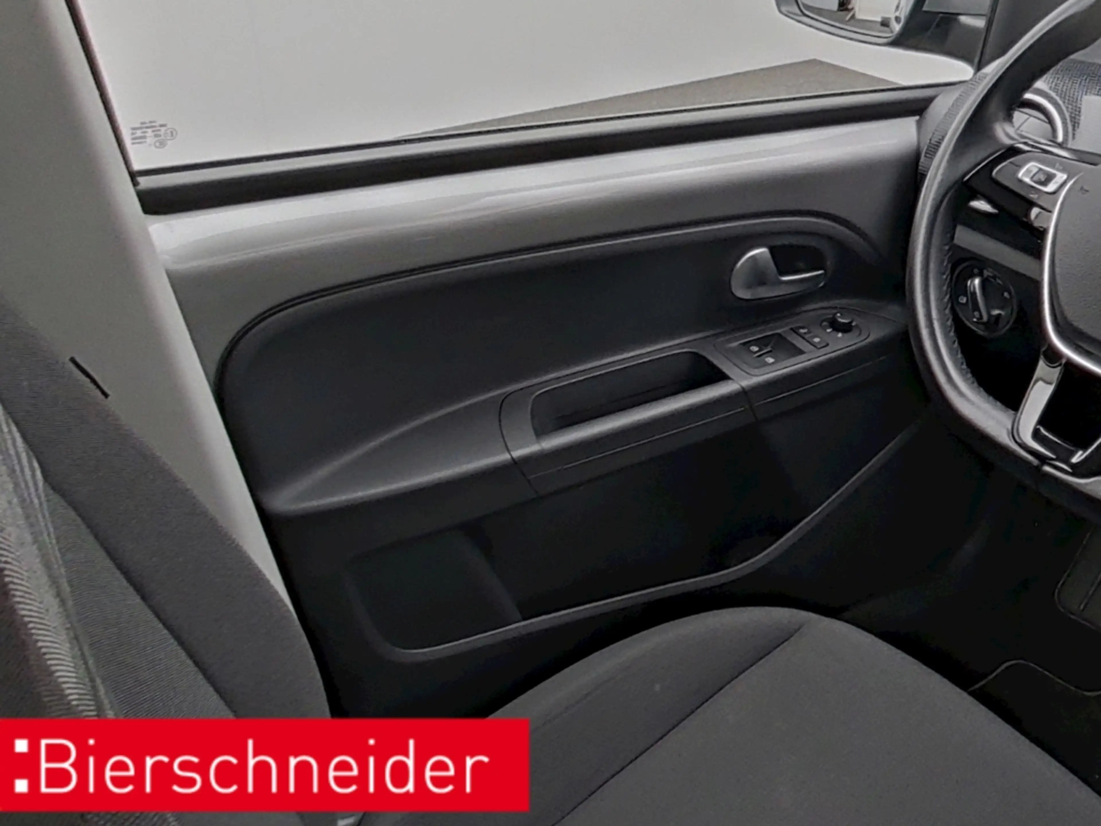Volkswagen e-up! MFL TEMPO RS KAMERA SH — photo 14