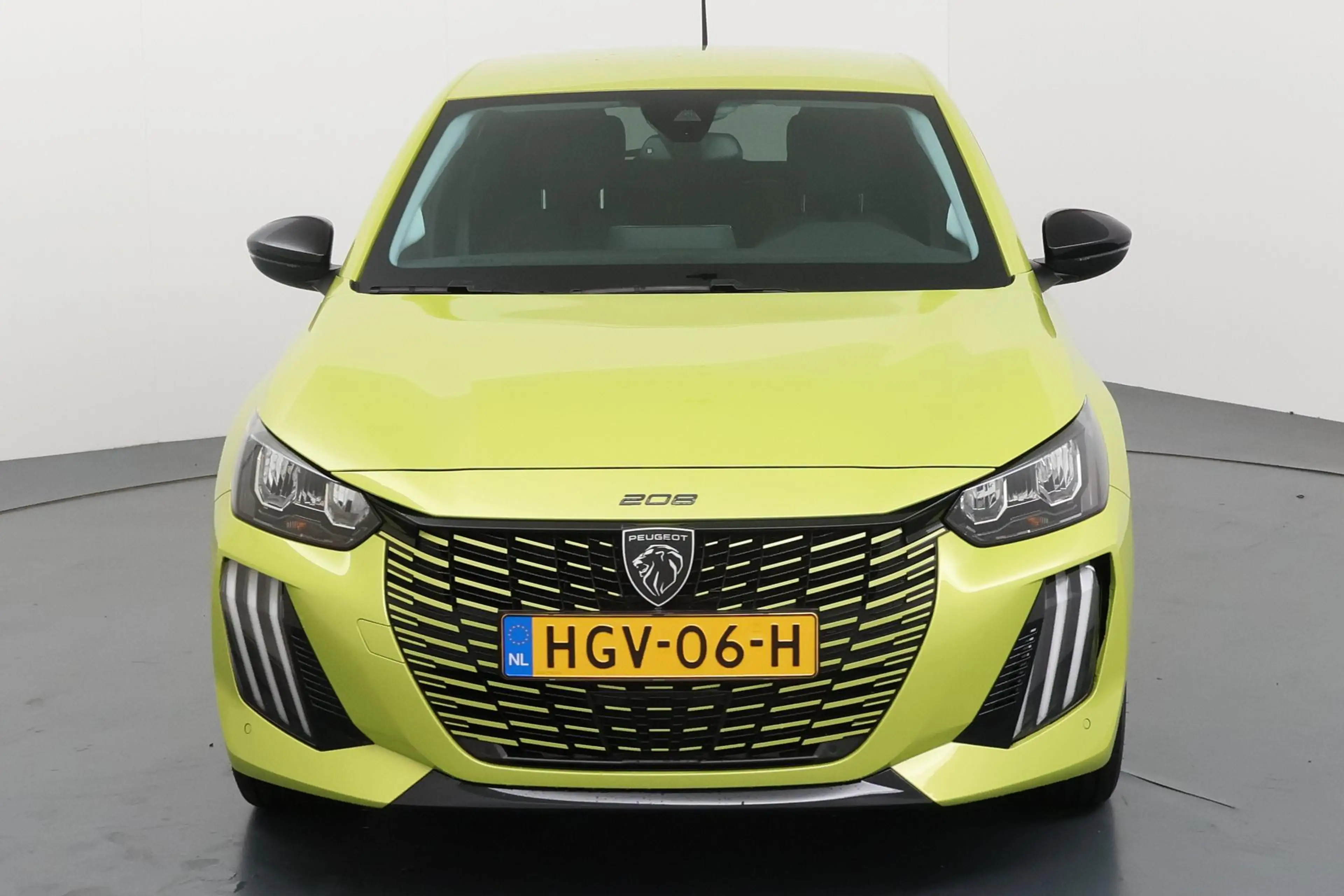 Peugeot e-208 EV Style 50 kWh Compact en elektrisch met verwarmb — photo 9