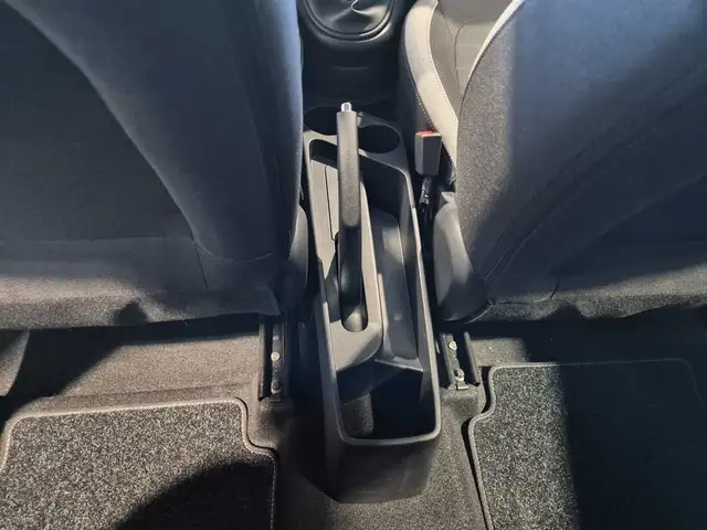 Hyundai I10 view 13