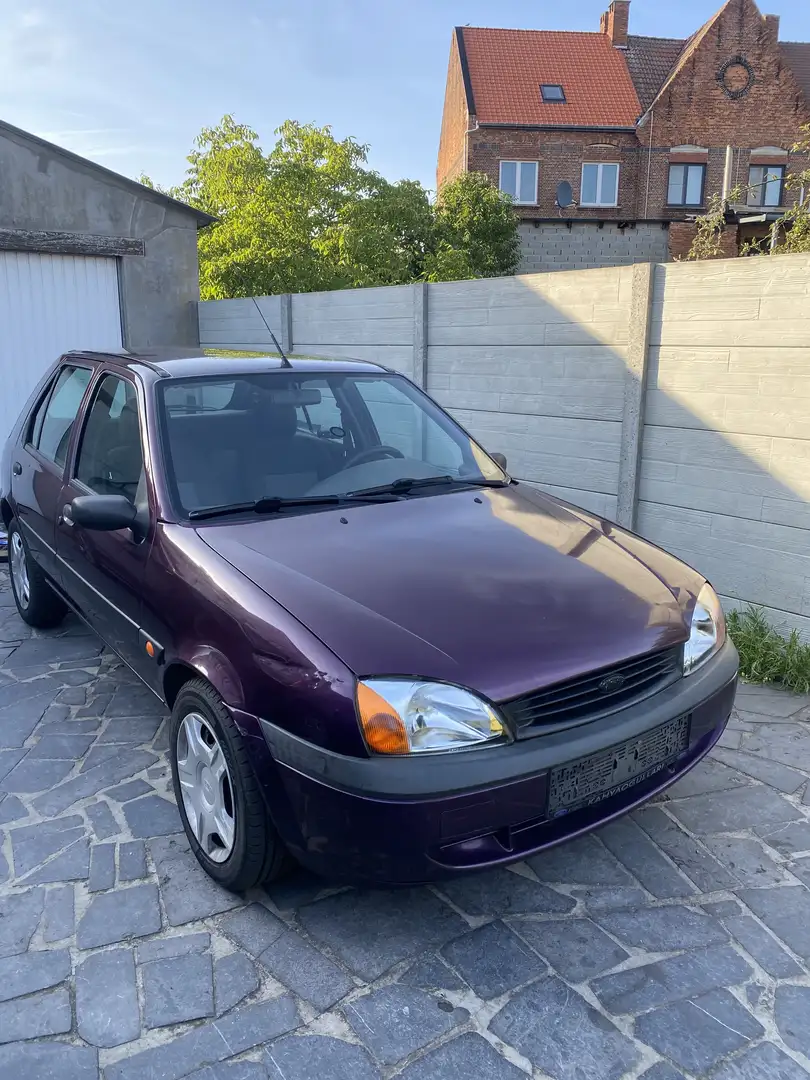 Ford Fiesta Futura DI - 1