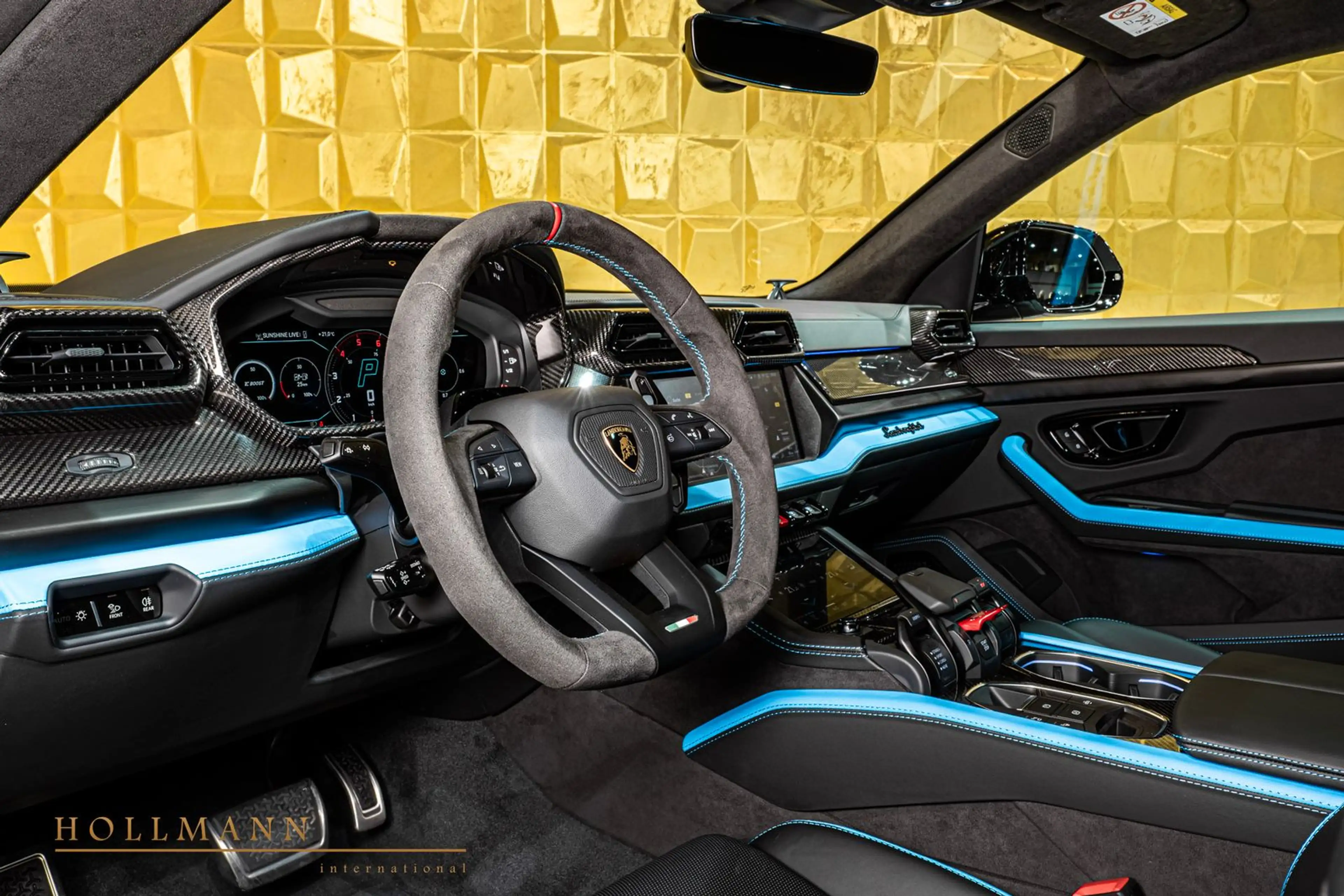 Lamborghini Urus SE + B&O + BIG CARBON PACK + PANO + — photo 13