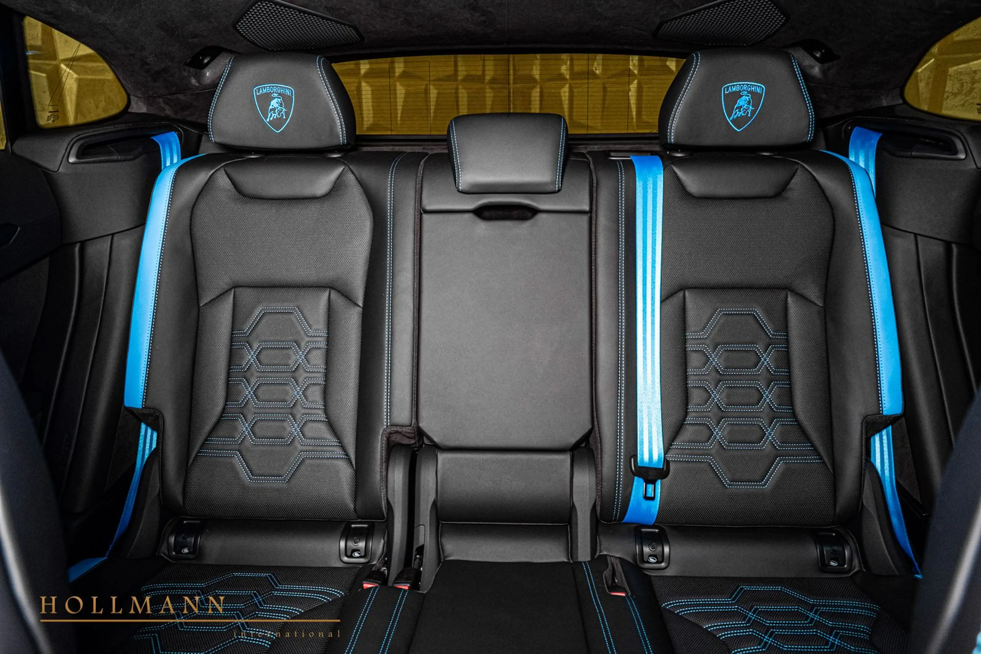 Lamborghini Urus SE + B&O + BIG CARBON PACK + PANO + — photo 10