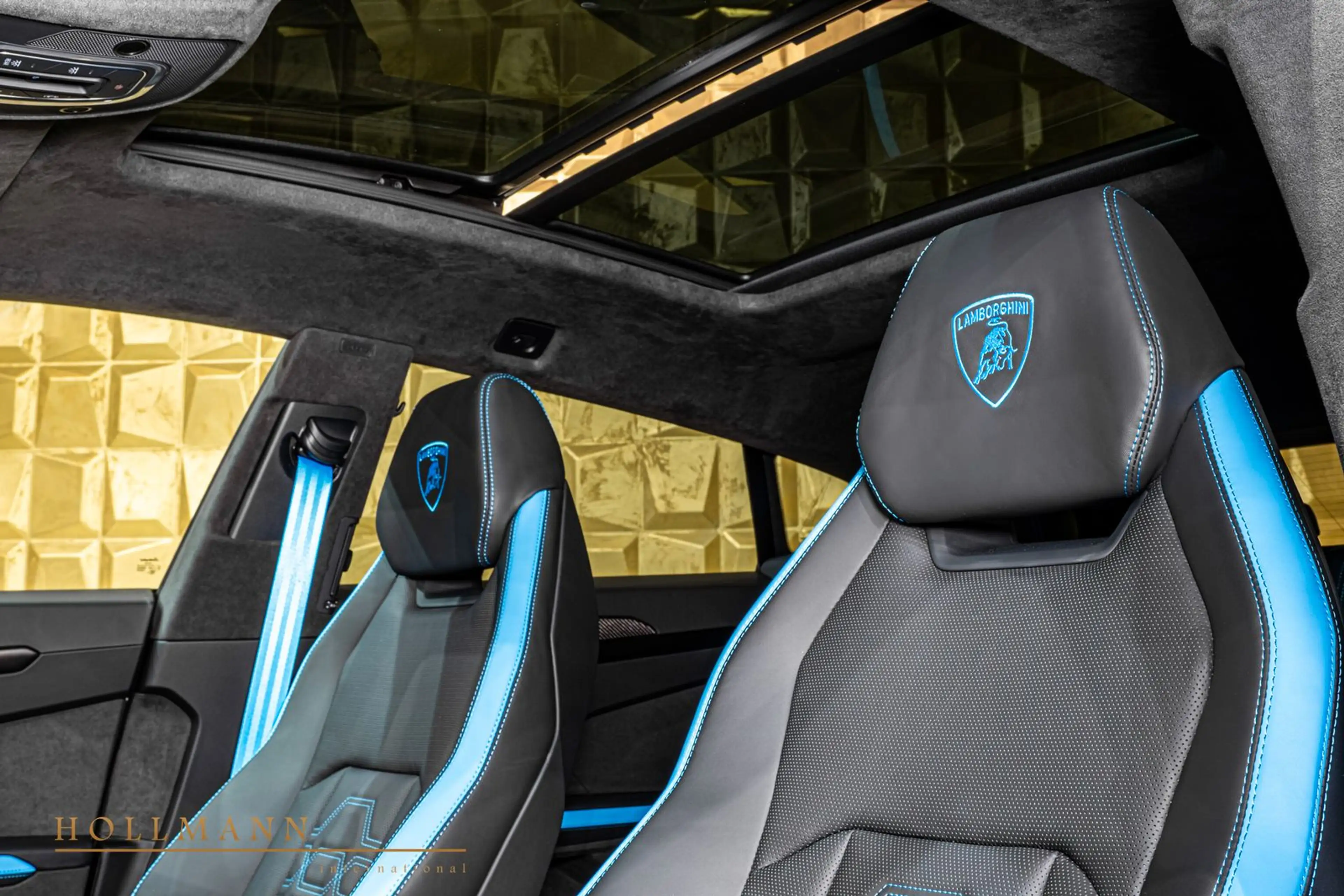 Lamborghini Urus SE + B&O + BIG CARBON PACK + PANO + — photo 8