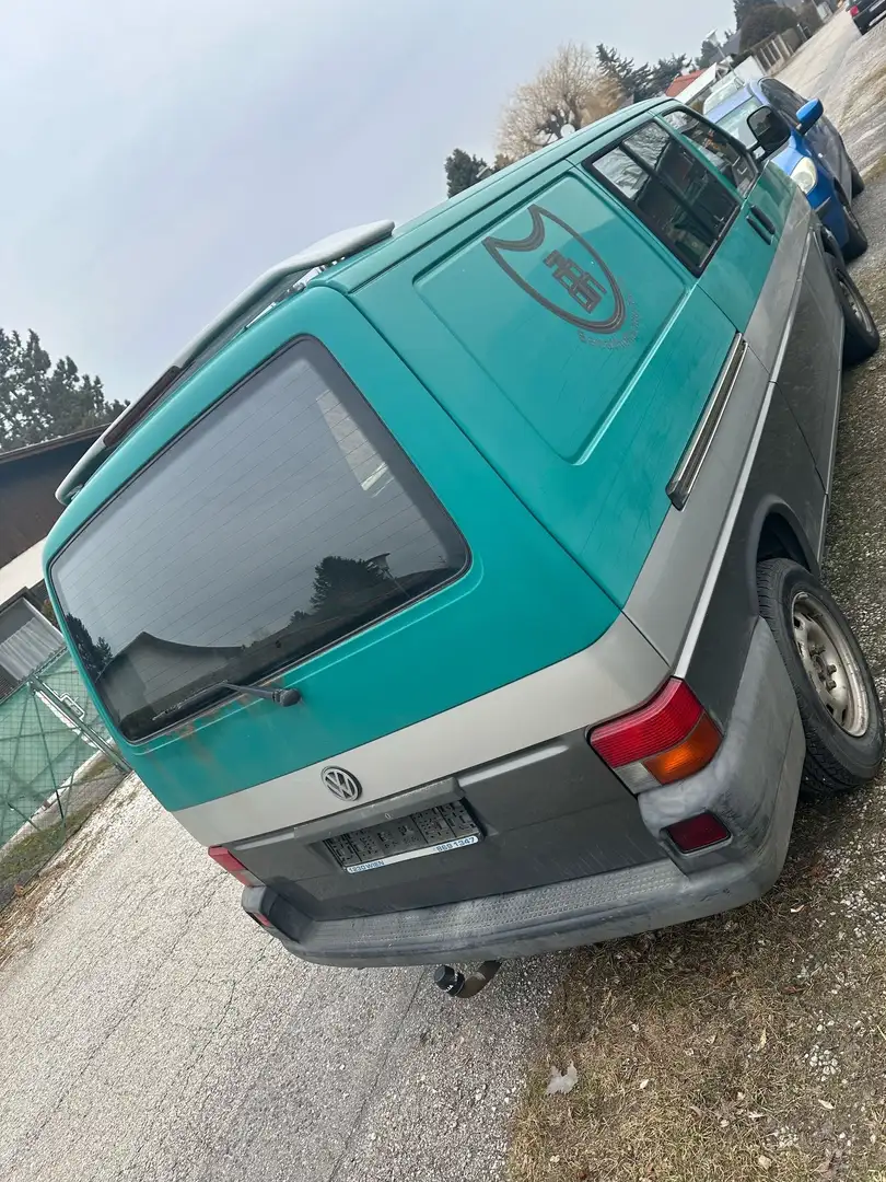 Volkswagen T4 Kombi Kombi 3-0-0 2,4 lg. Ds. Grün - 2