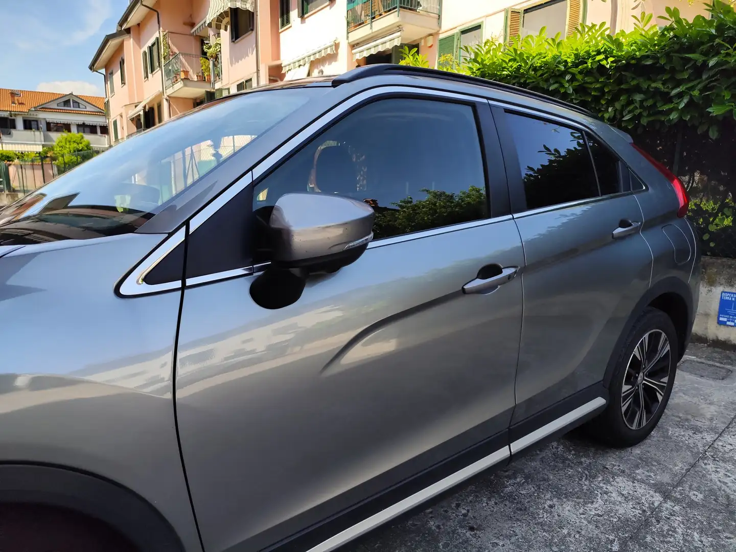 Mitsubishi Eclipse Cross Eclipse Cross 1.5 t Diamond 2wd cvt Gris - 2