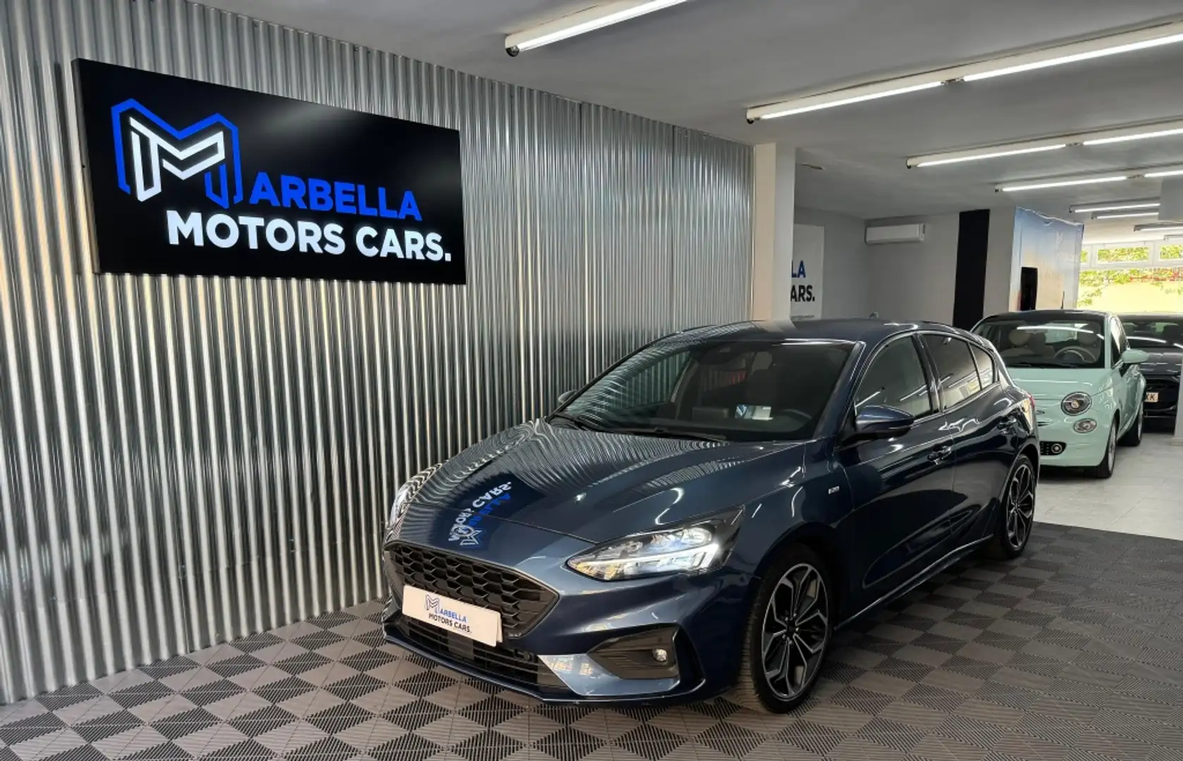 Ford Focus 1.0 EcoB. ST-Line Black&Red Ed. 125 Azul - 1