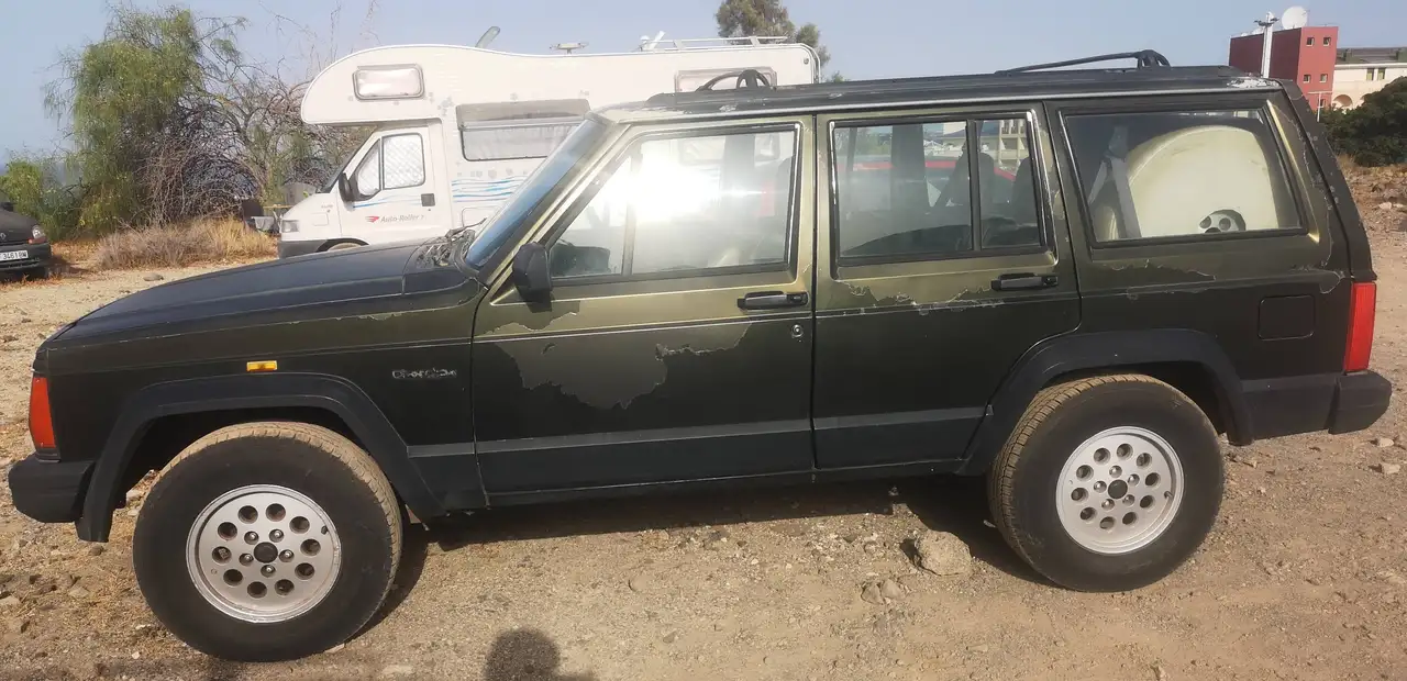 Jeep Cherokee 2.5, foto 4