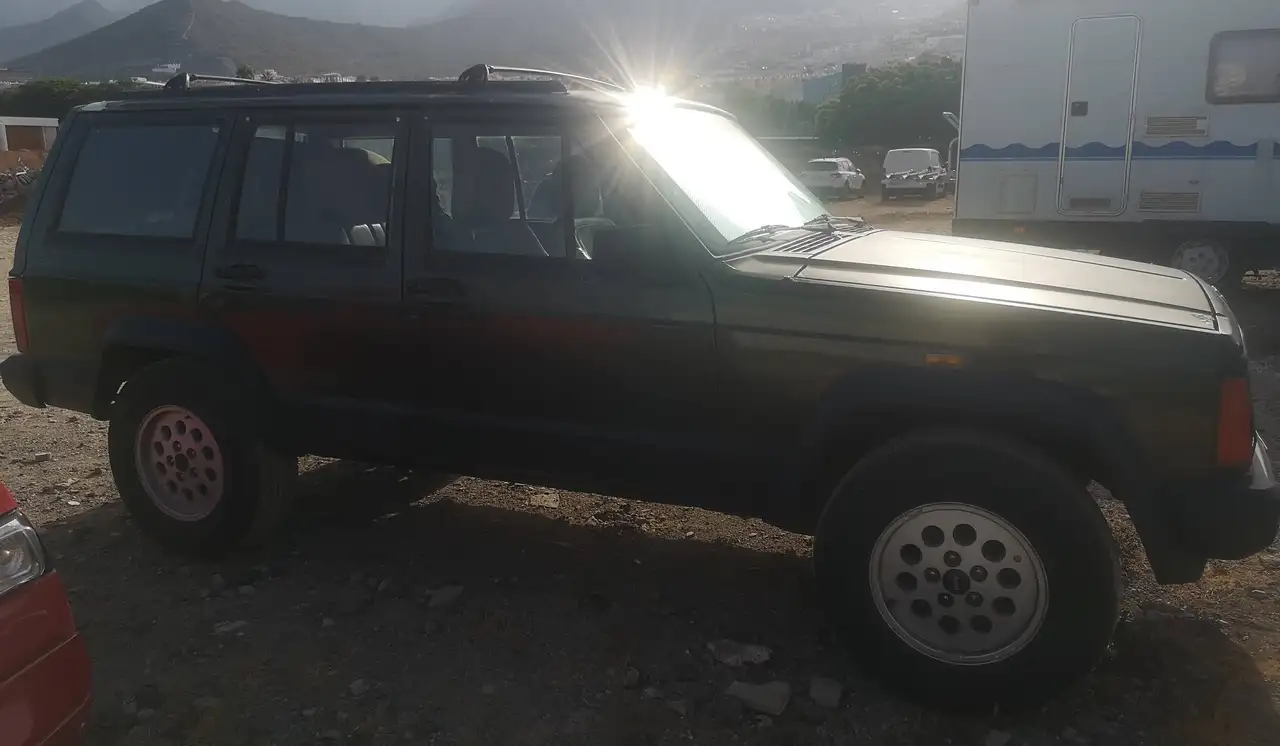 Jeep Cherokee 2.5, foto 5