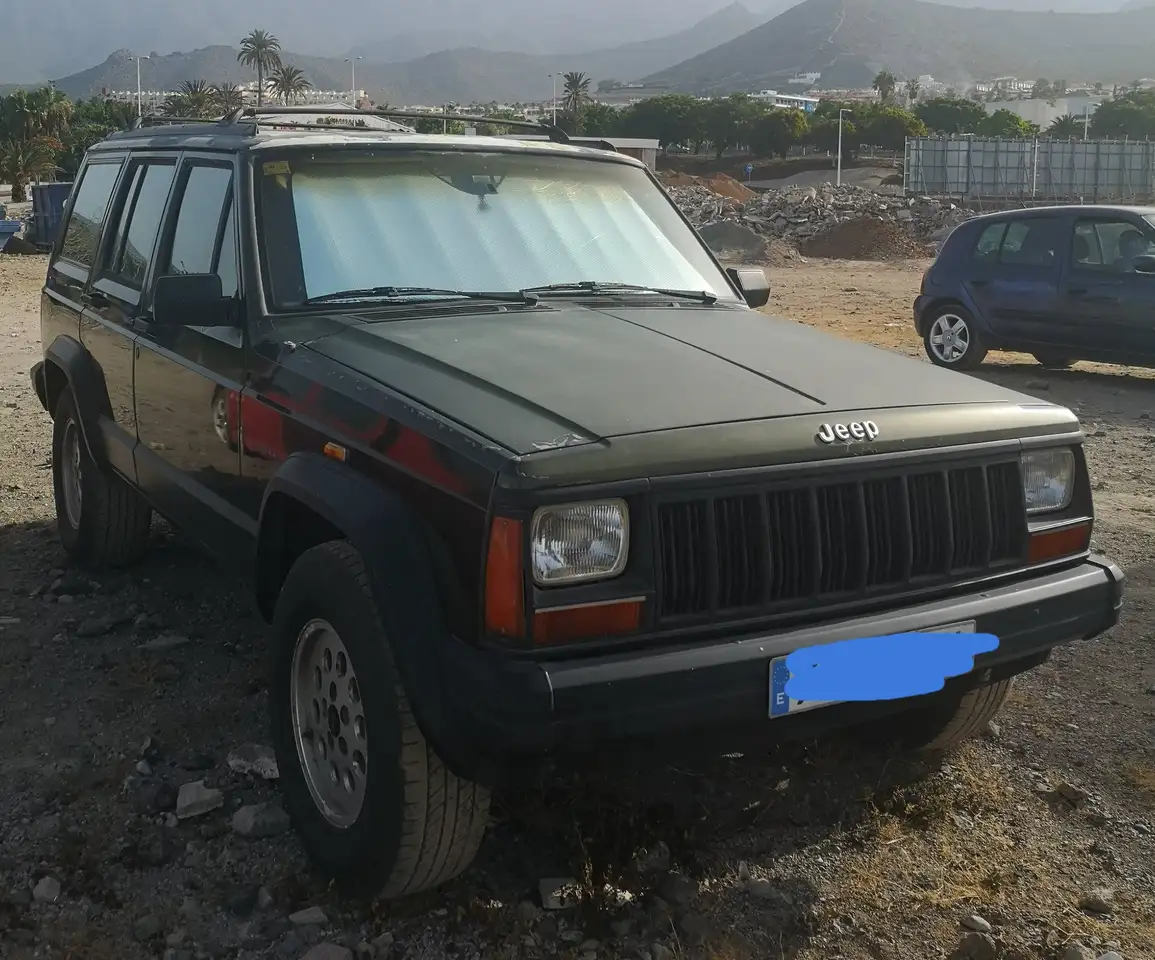 Jeep Cherokee 2.5, foto 6