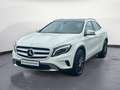 Mercedes-Benz GLA 250 SCORE! Panoramadach Xenon Bluetooth PDC bijela - thumbnail 2