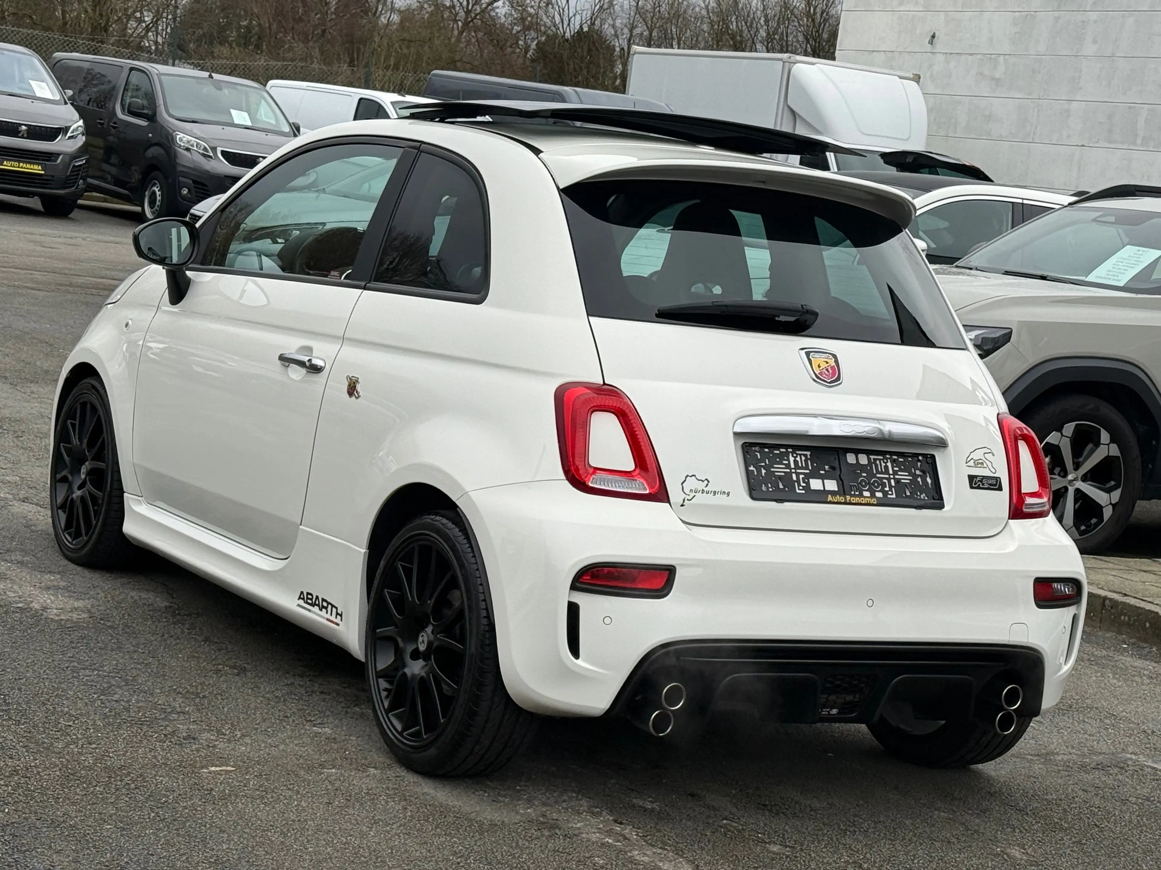 Abarth 595 Pista 1.4T.SPORT JA CLIM GPS ECHAPPEMENT MONZA TOIT PANO — photo 9