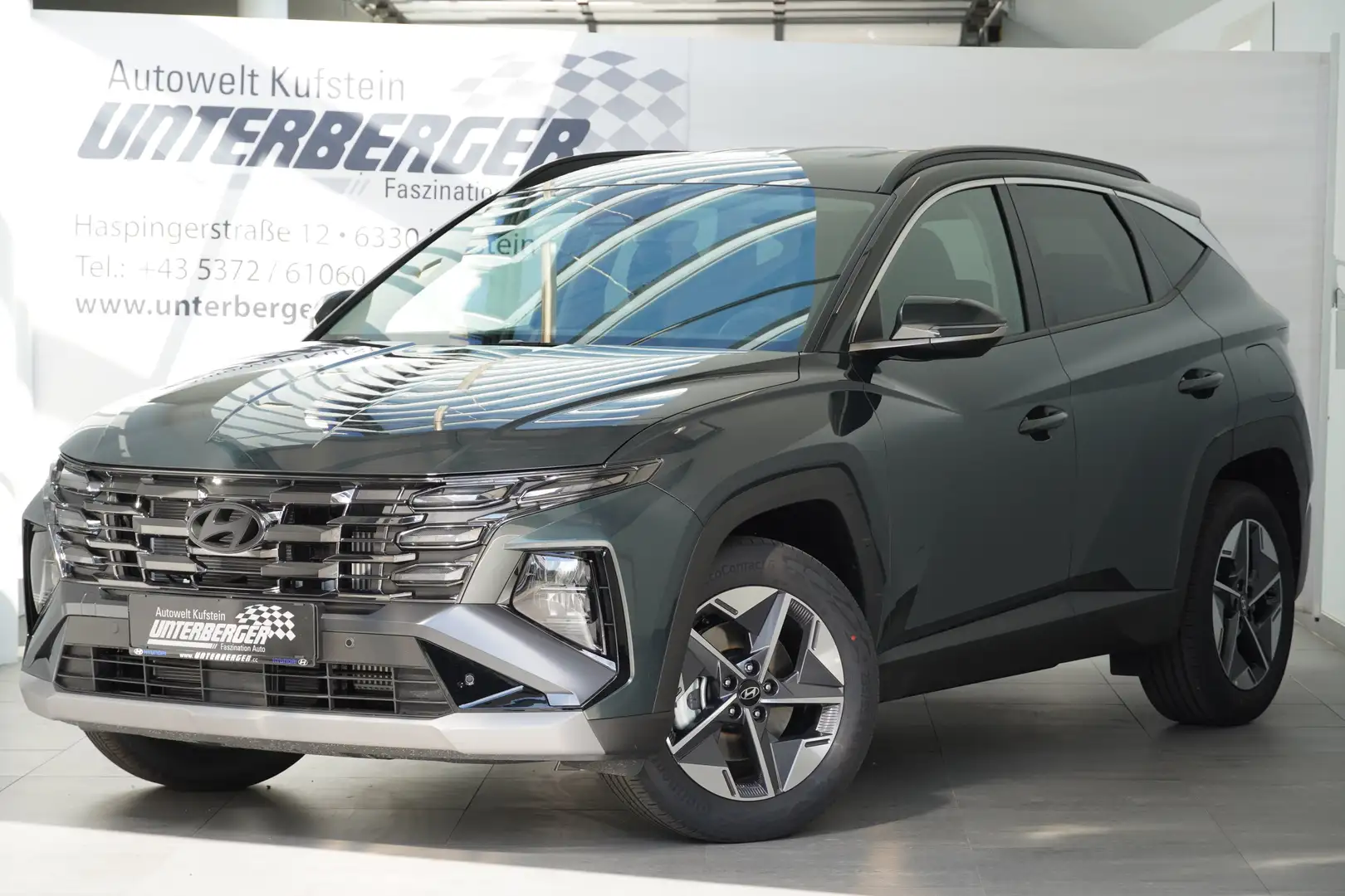 Hyundai TUCSON NX4 GO 1,6 T-GDi 2WD Grün - 2