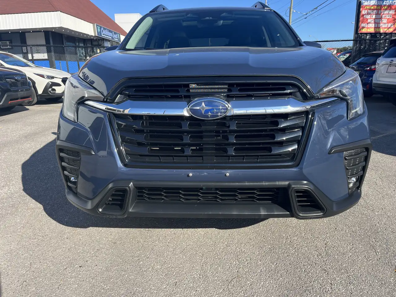Subaru Ascent снимка Subaru Ascent