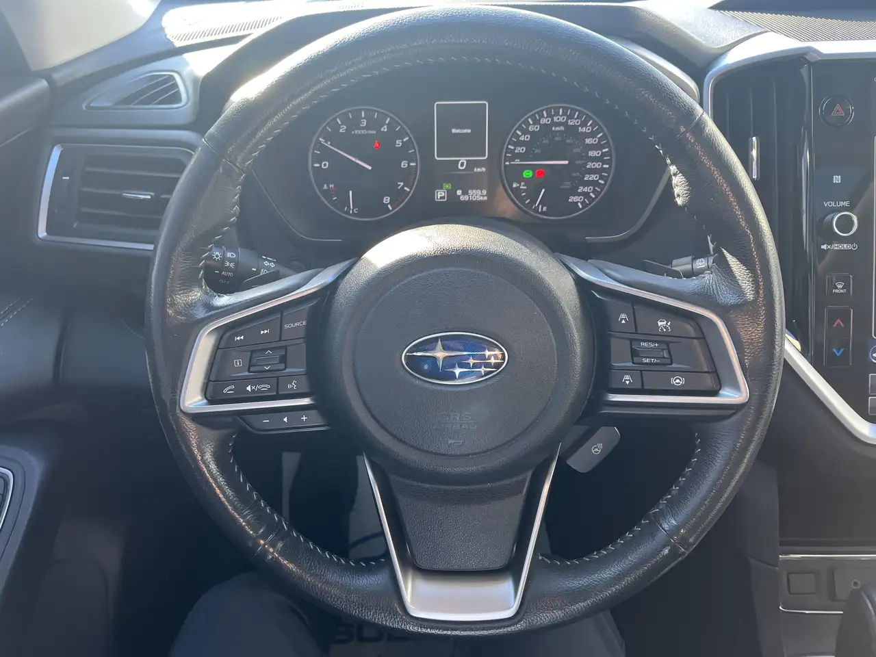 Subaru Ascent снимка Subaru Ascent