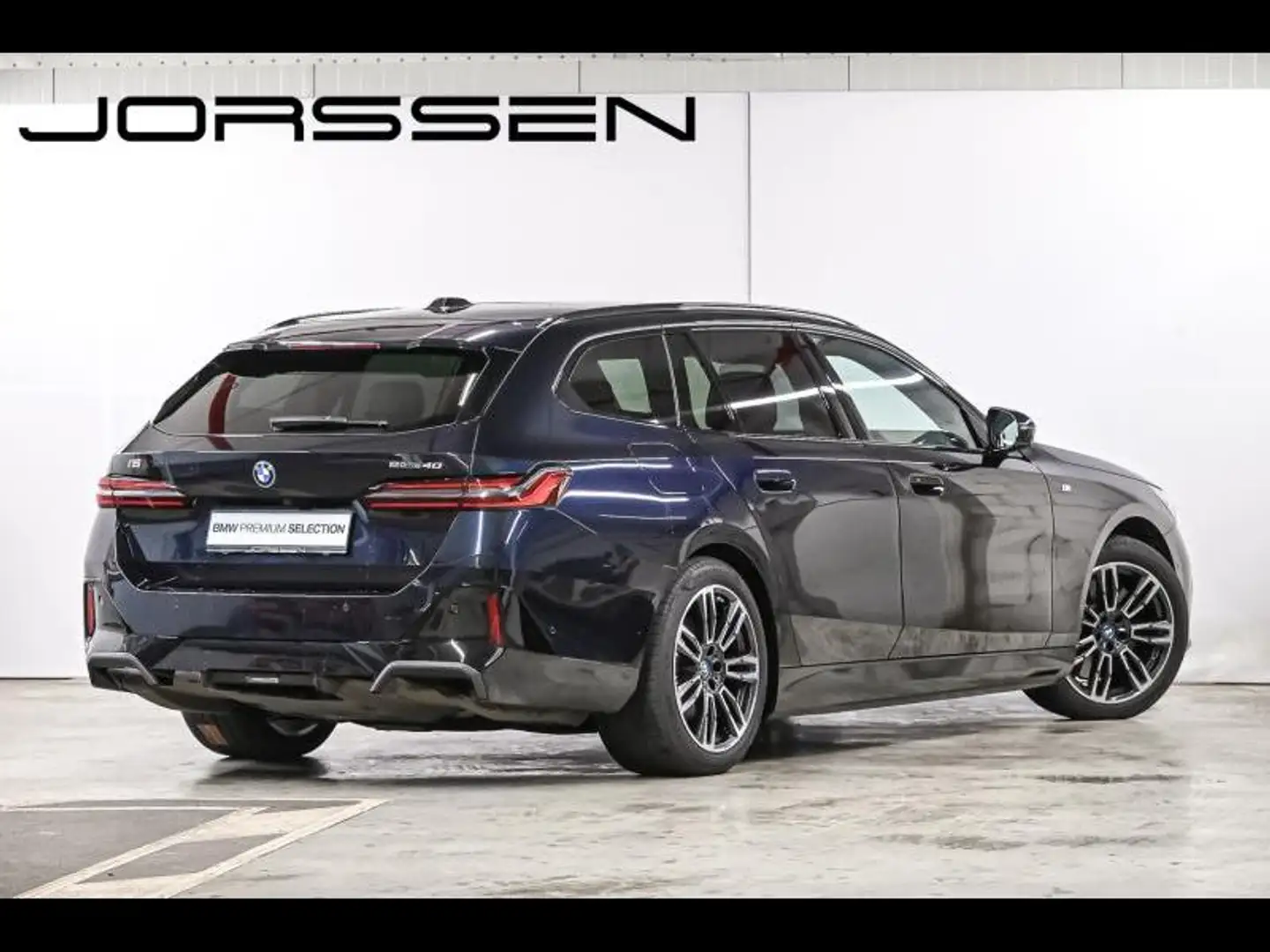 BMW i5 eDrive 40 Touring Bleu - 2