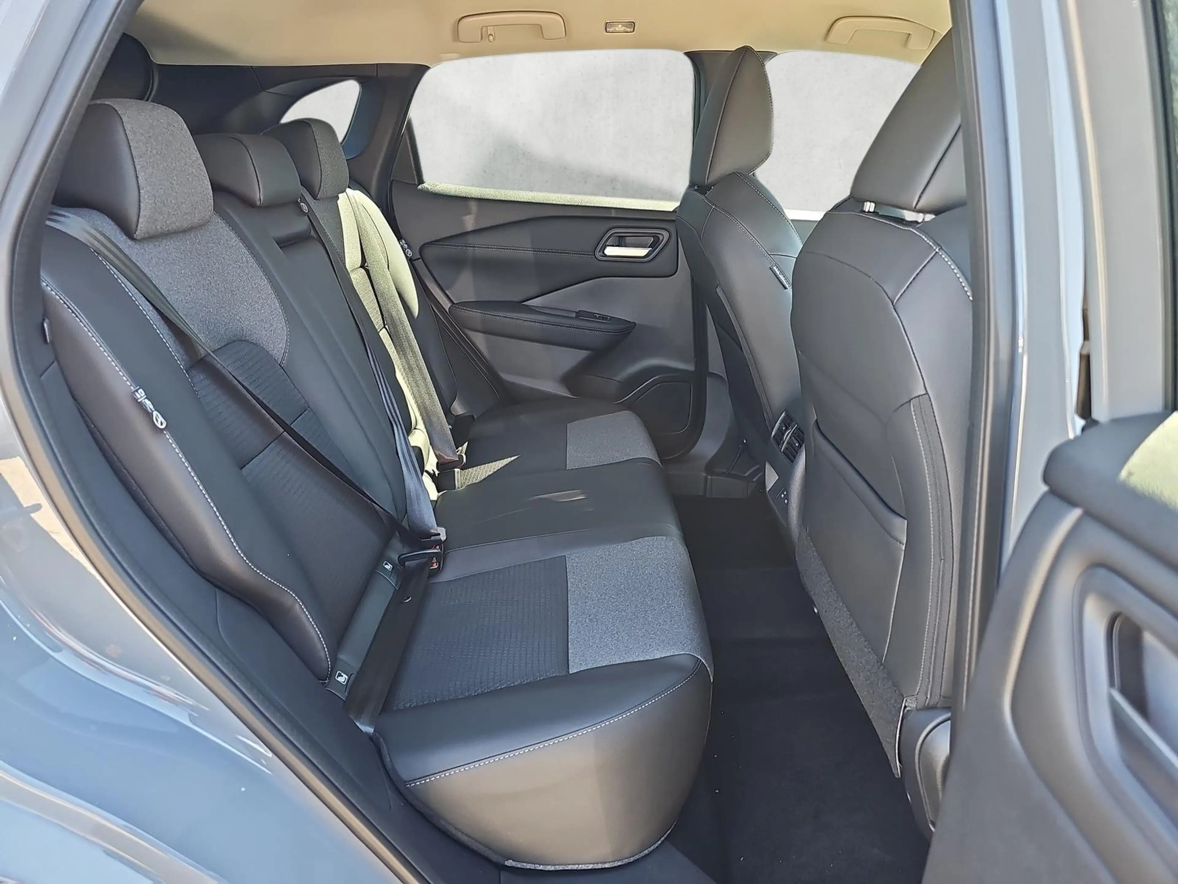 Nissan Qashqai 1.3 DIG-T X-Tronic 4WD N-Connecta Navi 116 kW (... — photo 13