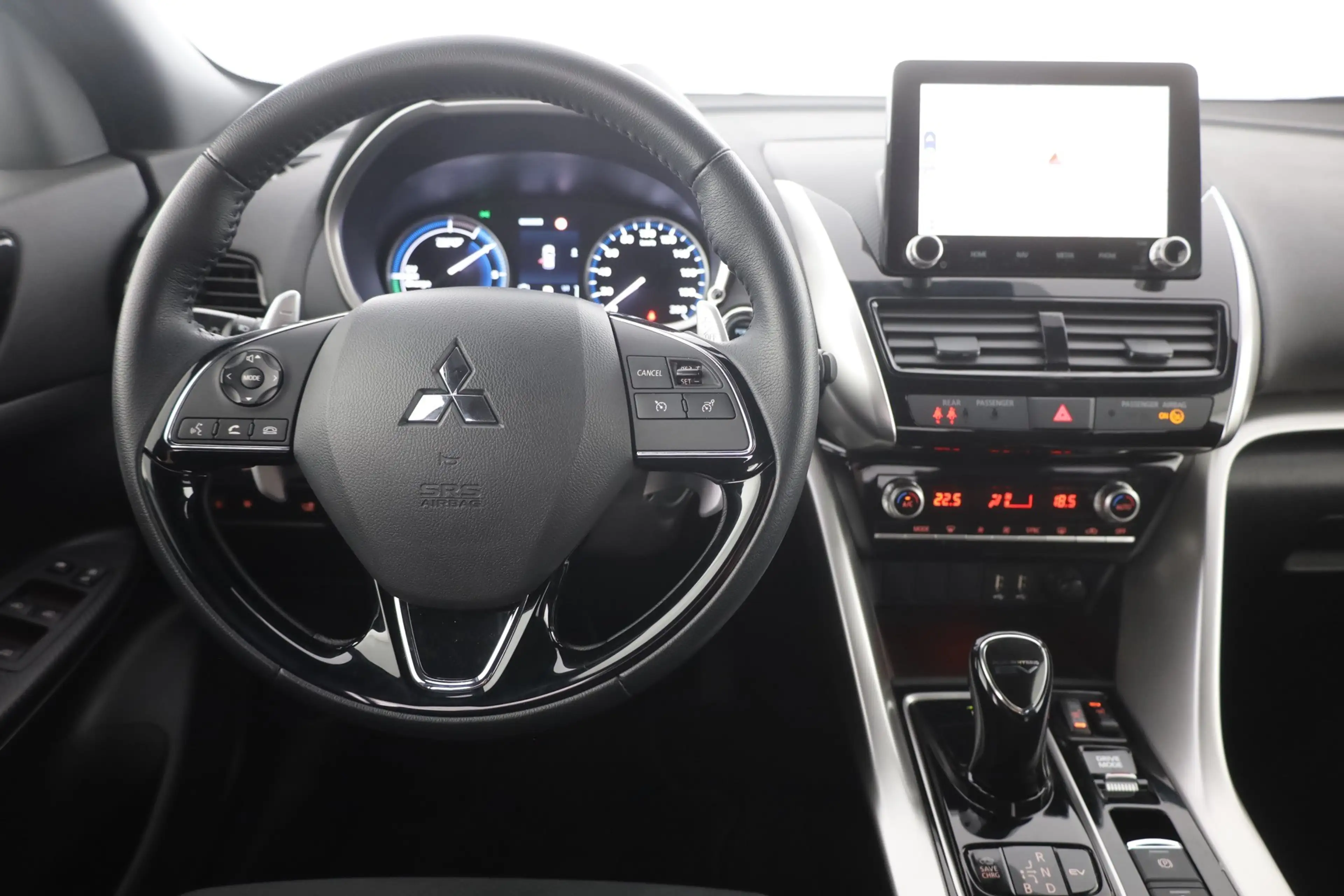 Mitsubishi Eclipse Cross 2.4 Hybrid 4WD LED Navi Kamera DAB — photo 10