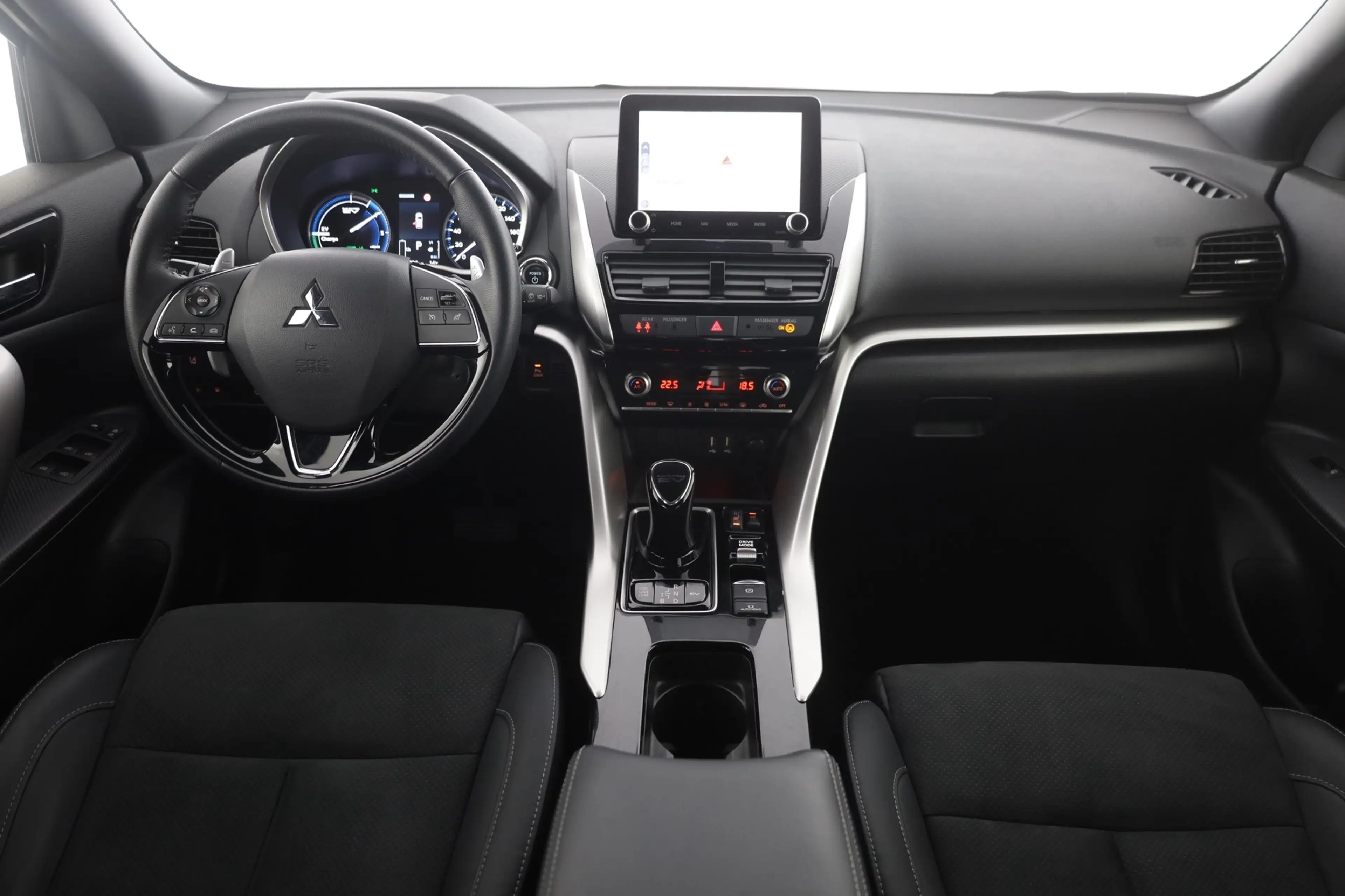 Mitsubishi Eclipse Cross 2.4 Hybrid 4WD LED Navi Kamera DAB — photo 9