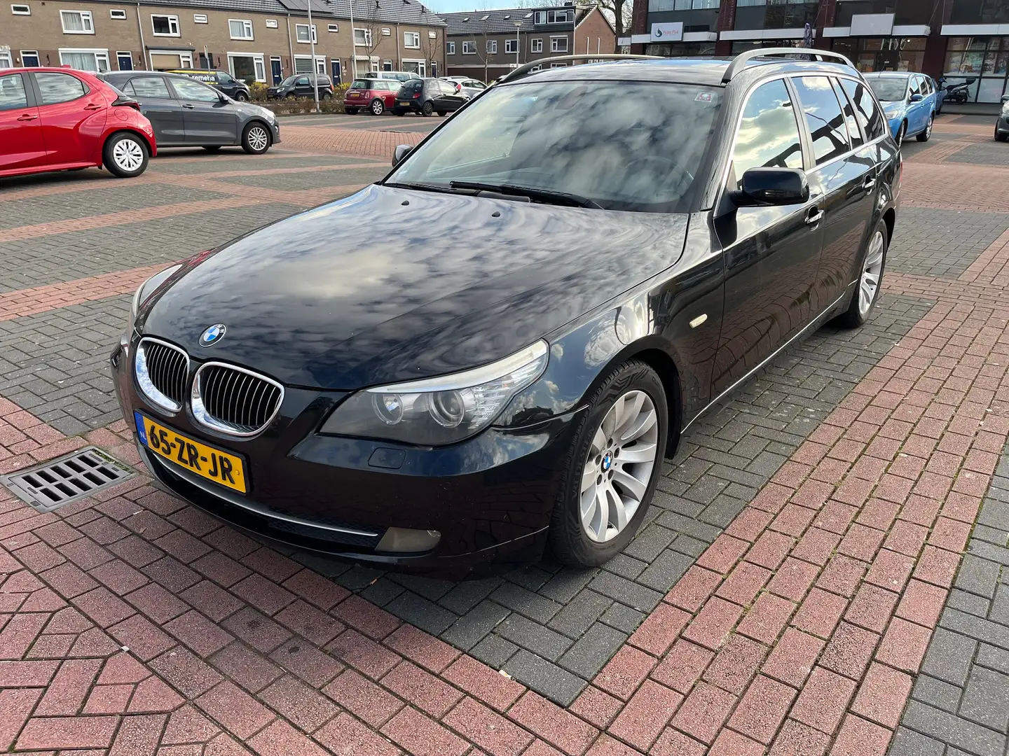BMW 523 523 523i Business Line Černá - 2