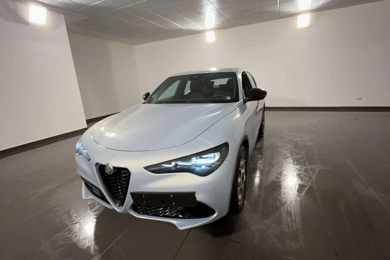Alfa Romeo Stelvio Stelvio 2.2 t Sprint rwd 160cv auto