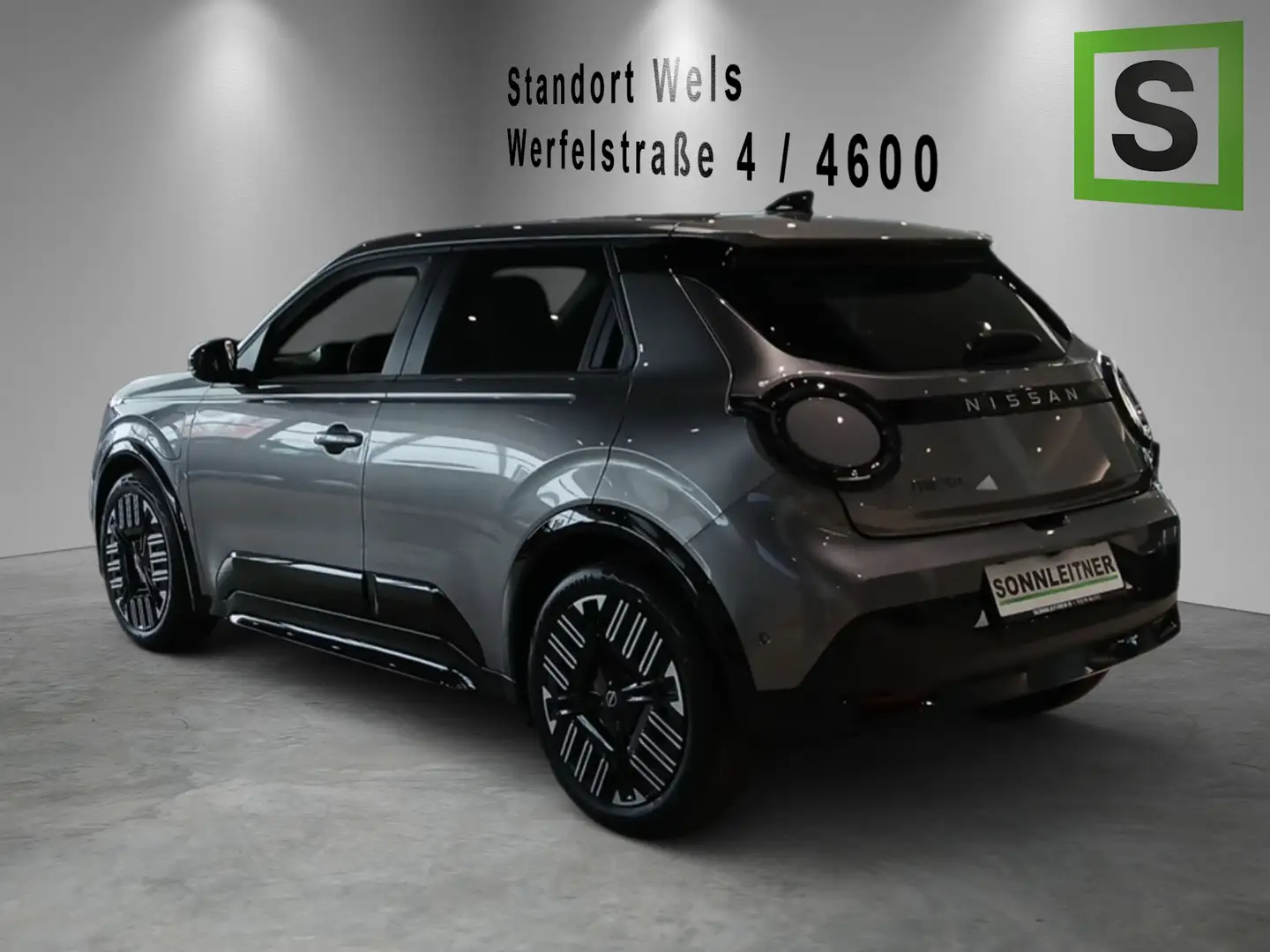 Nissan Micra MICRA Advance 52 kWh / 110 kW (150 PS) Grau - 2