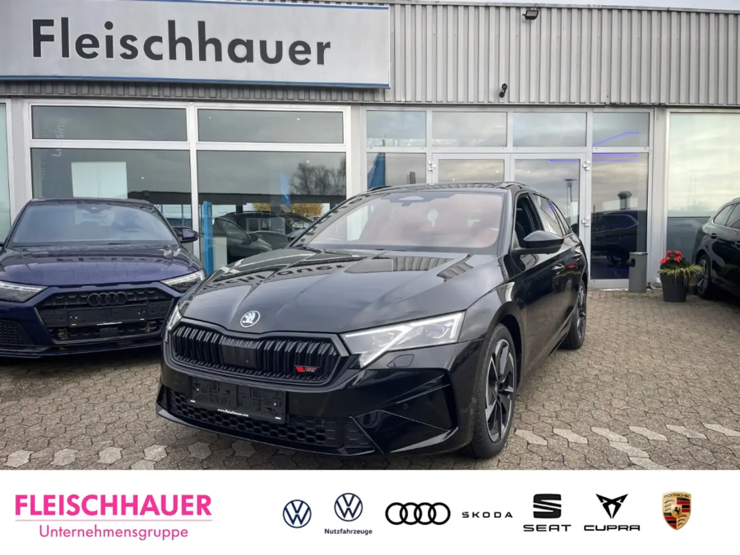 Skoda Octavia 2.0 TSI Combi RS 360°AHK CANTON HUD PANO Noir - 1