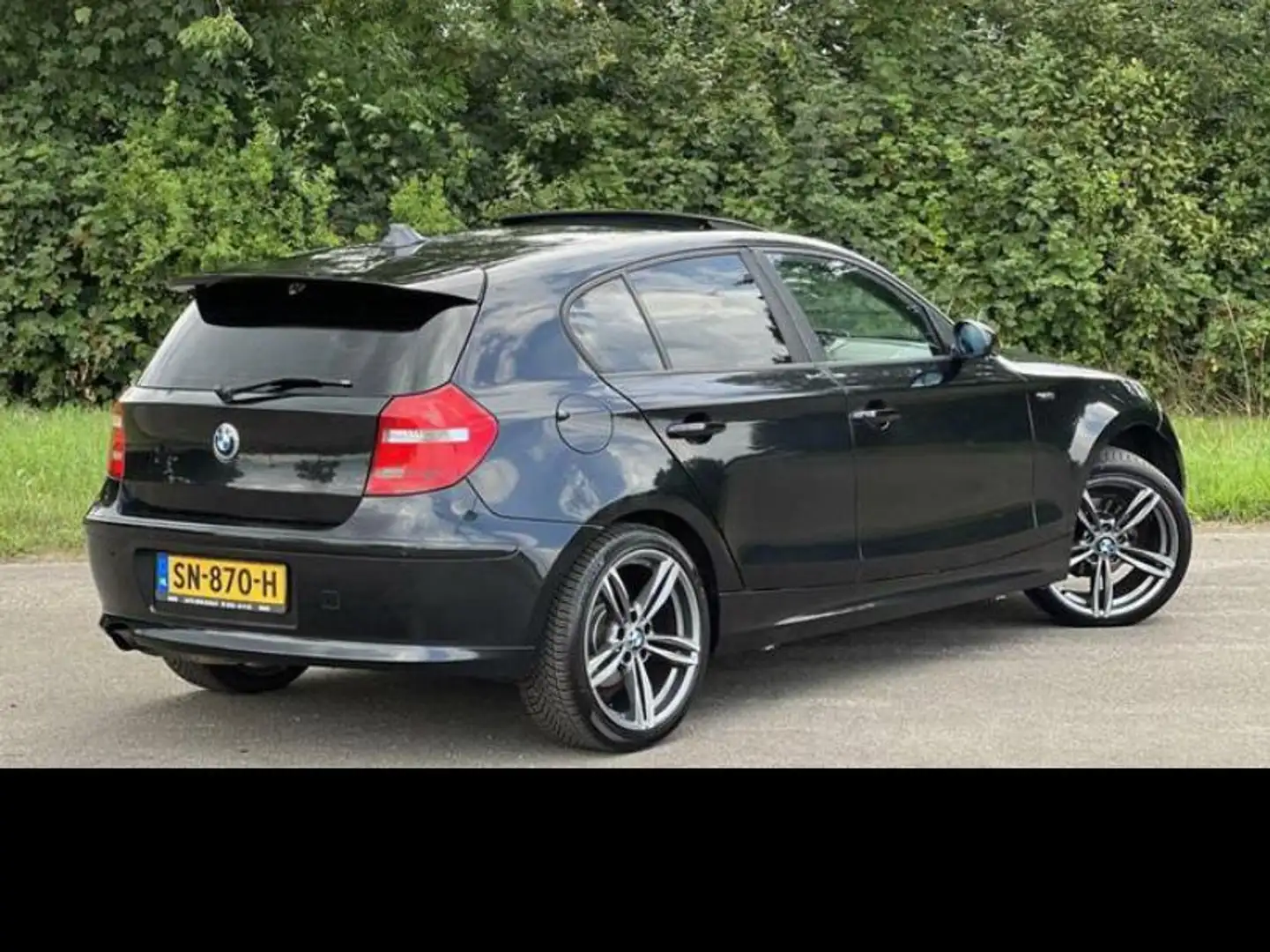 BMW 116 116i Zwart - 1