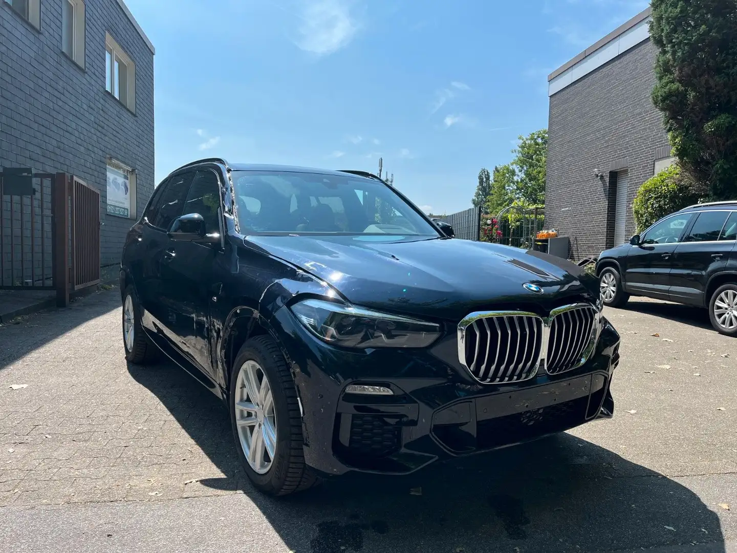 BMW X5 xDrive 45 e M Sport PANO LED 360° LUFTFEDER Schwarz - 2
