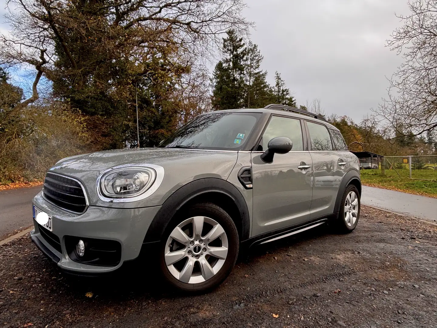 MINI One Countryman Mini One Countryman Grau - 1