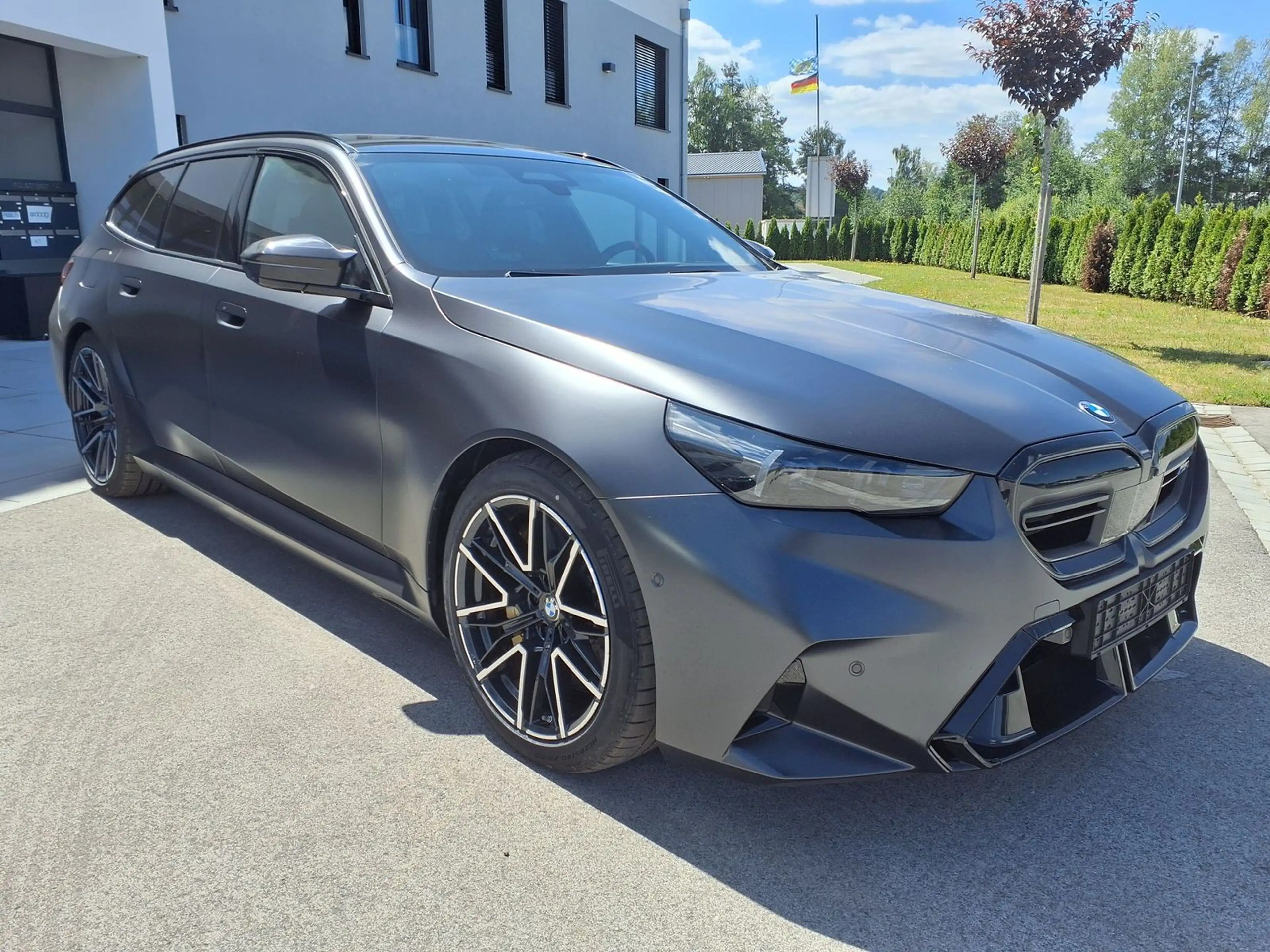 BMW M5 Touring ACC|HuD|AHK|RFK|PANO|LED|Navi|360°... — photo 5