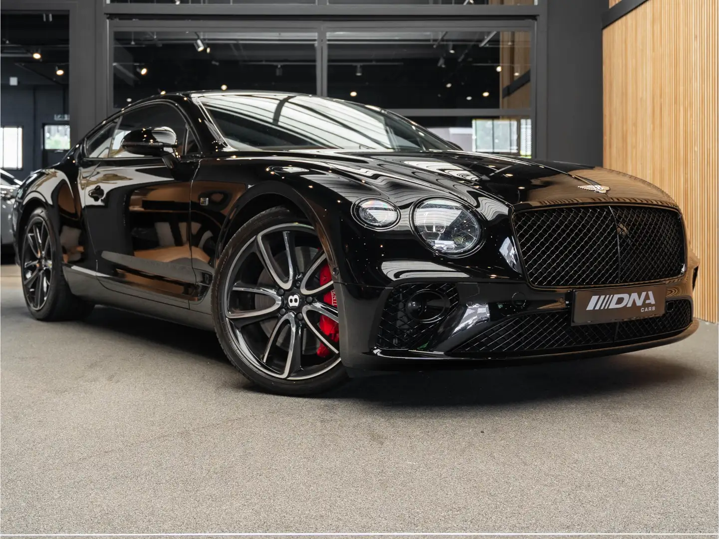 Bentley Continental GT W12 Massage Naim 6.0 W12 Head-Up Touring Pakket Zwart - 1