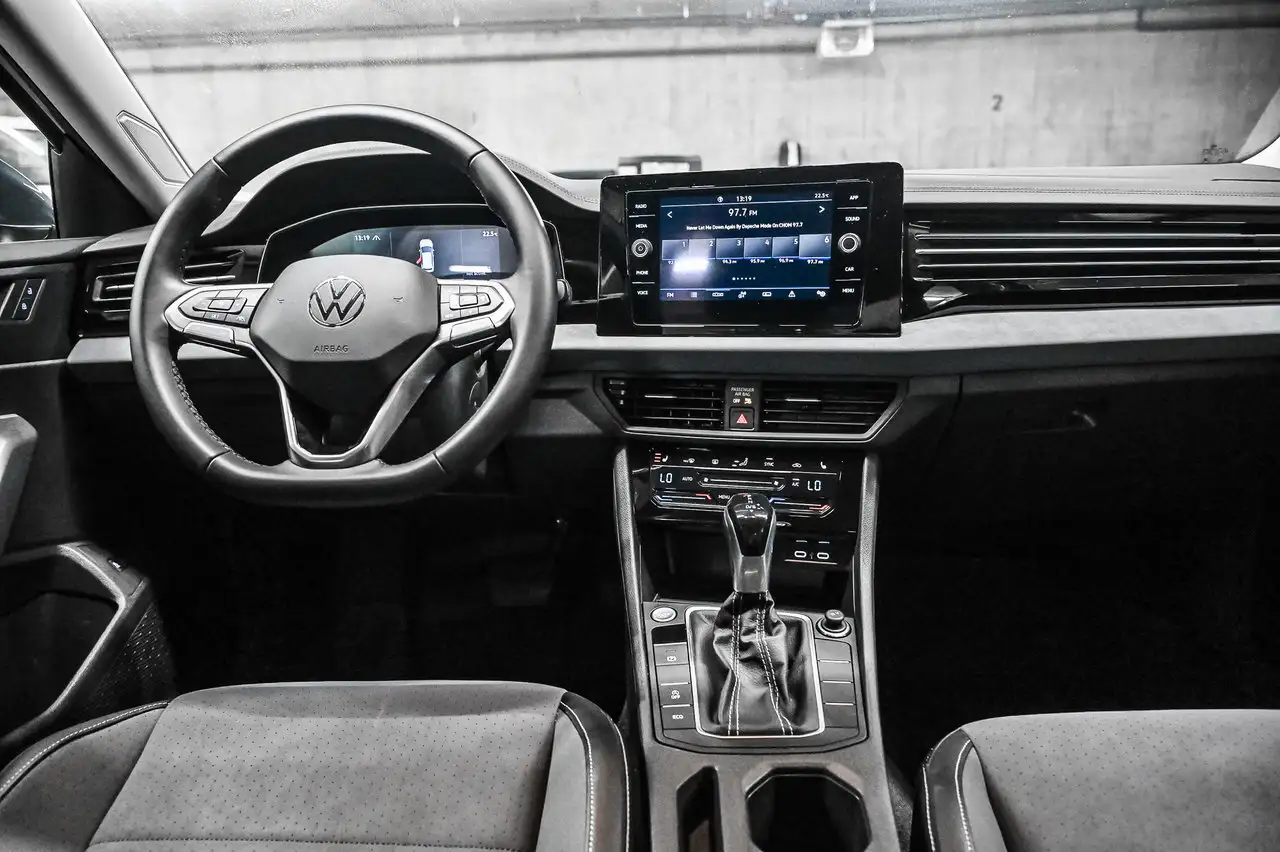 Volkswagen Jetta снимка Volkswagen Jetta