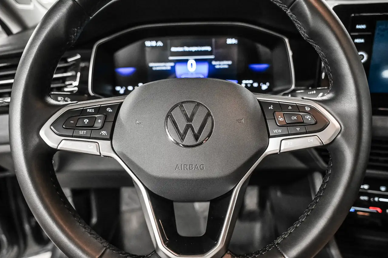 Volkswagen Jetta снимка Volkswagen Jetta