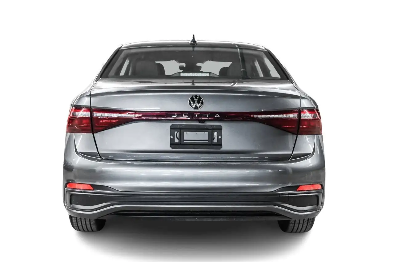 Volkswagen Jetta снимка Volkswagen Jetta