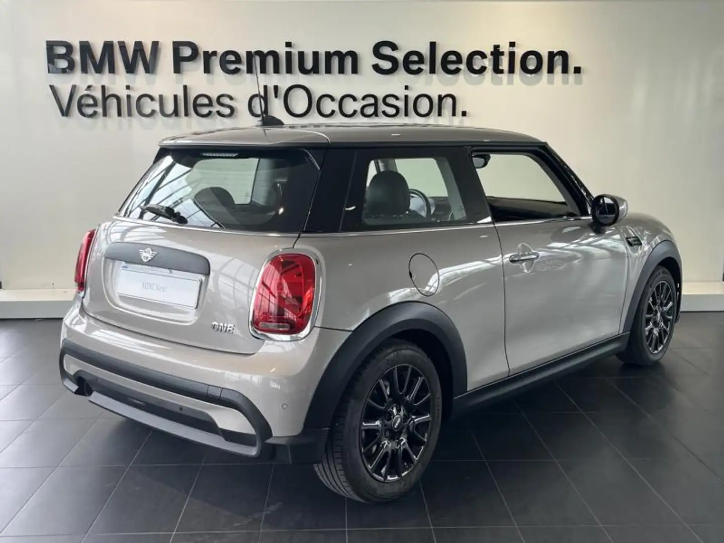 MINI One One 102ch Edition Camden Gris - 2