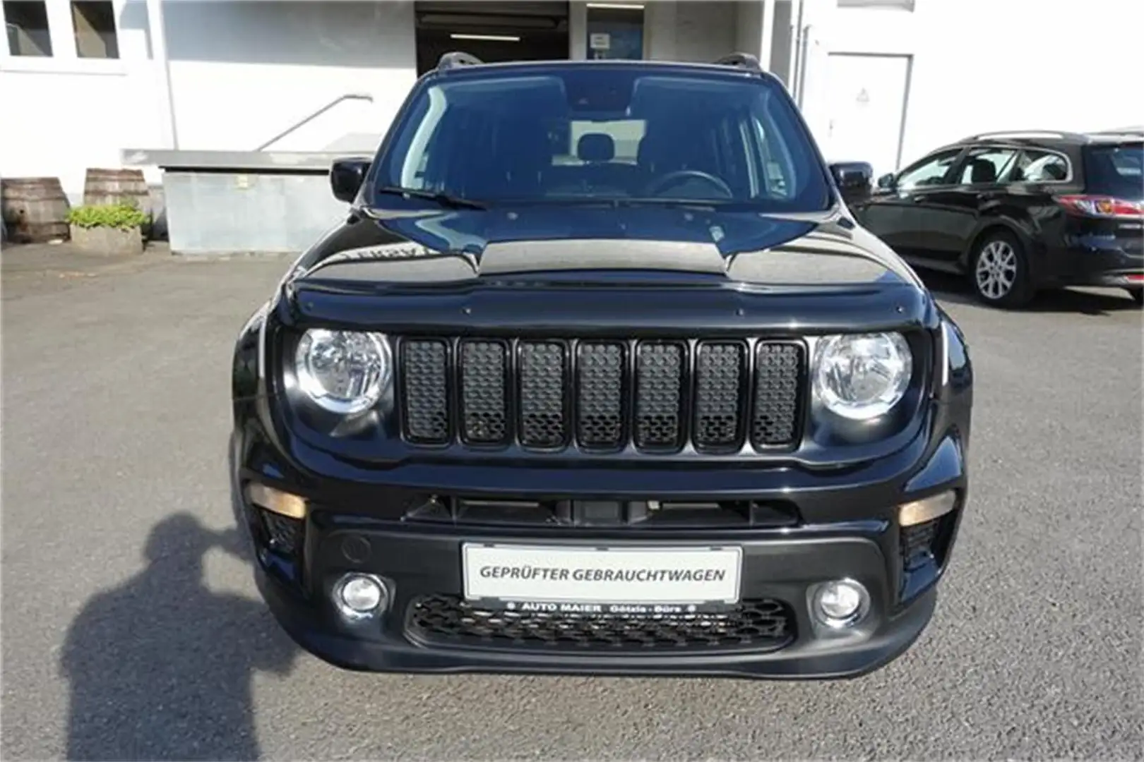Jeep Renegade 1,6 Multijet II FWD 6MT Night Eagle Schwarz - 2