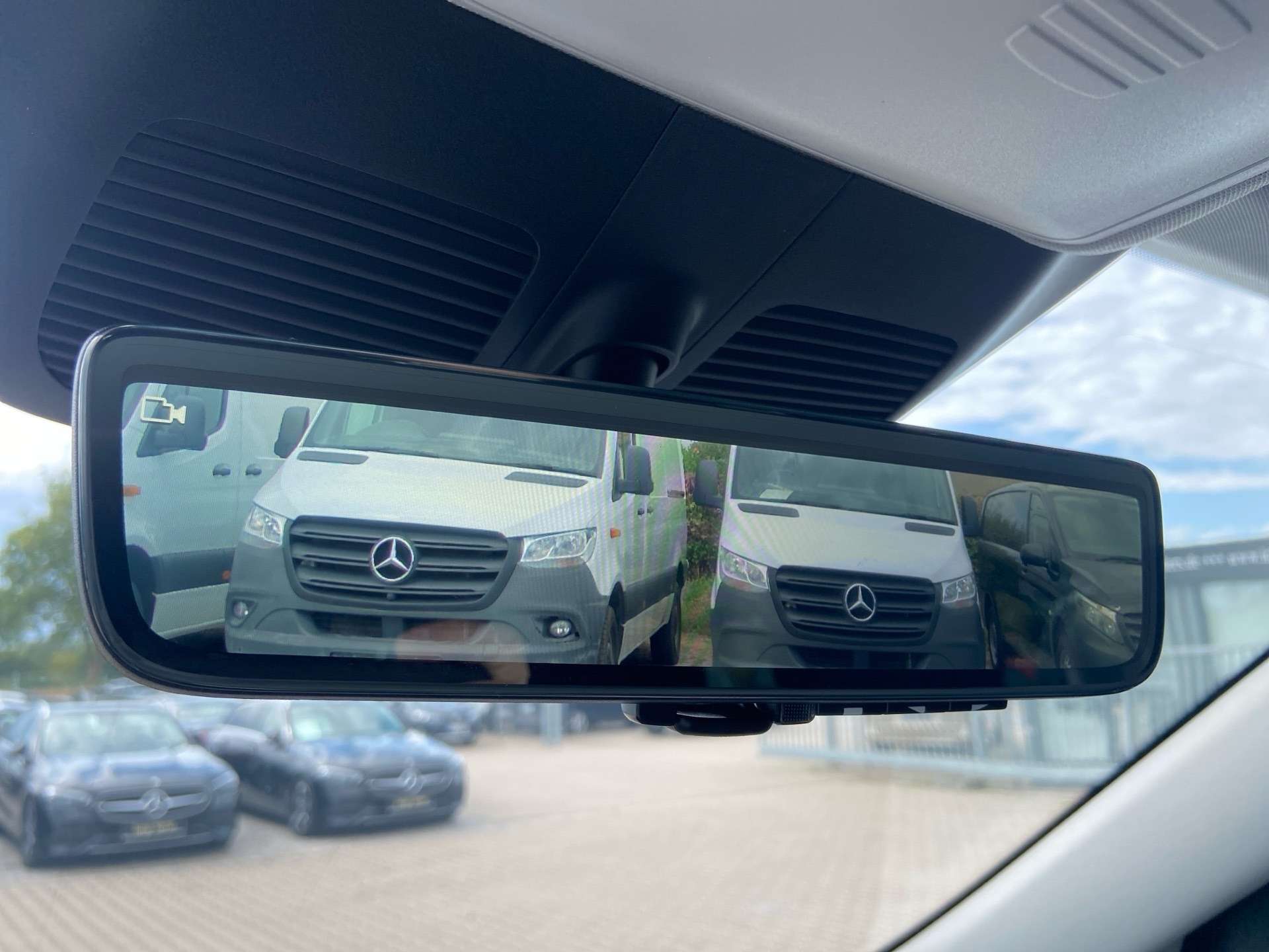 Mercedes-Benz V 250