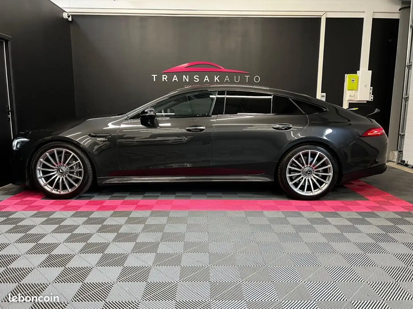 Mercedes-Benz AMG GT MERCEDES COUPE 43 4 MATIC + 367cv 9G MATIC+ EQ Boo Gris - 2