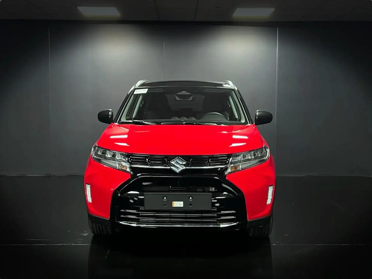 Suzuki Vitara 1.4 Hybrid 4WD AllGrip Cool+NUOVO RESTYLING Rosso - 2