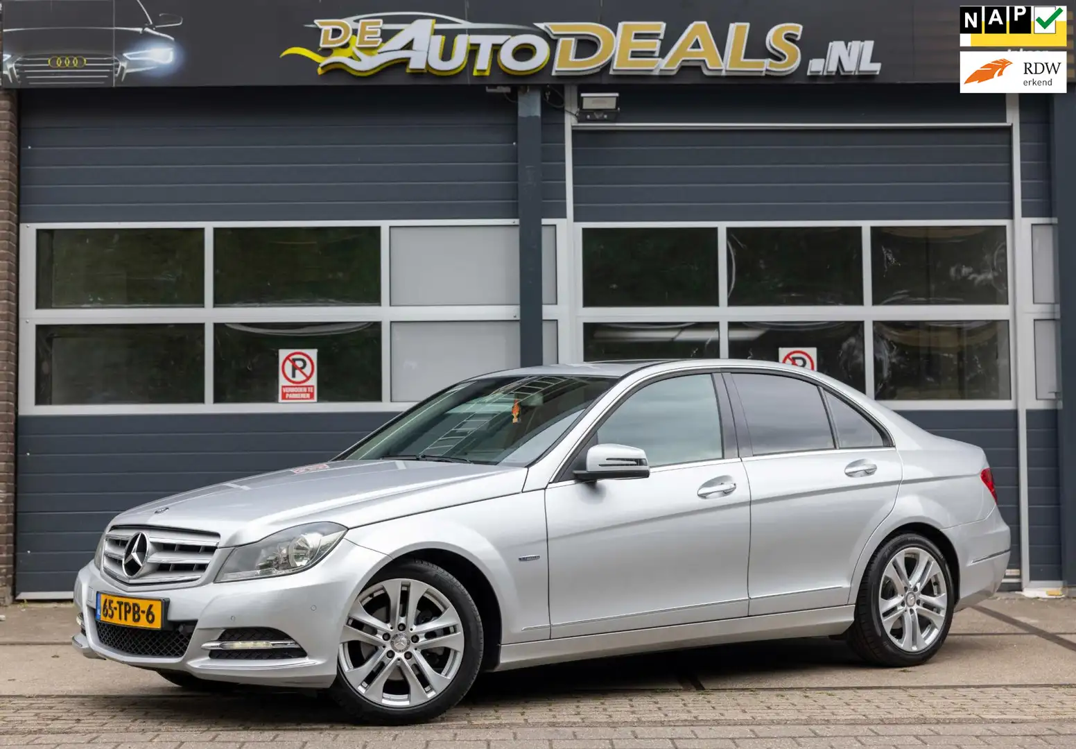 Mercedes-Benz C 180 Avantgarde INJECTOR NOT GOOD Gris - 1