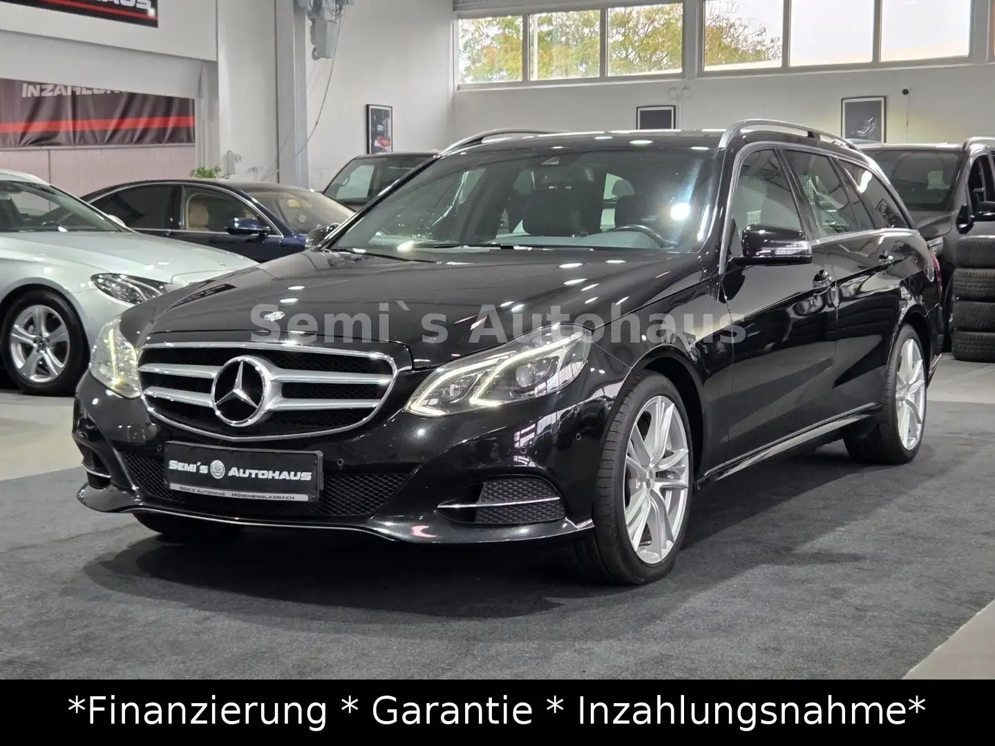 Mercedes-Benz E 200 BlueTec|LED|AHK|TLeder| Nero - 1
