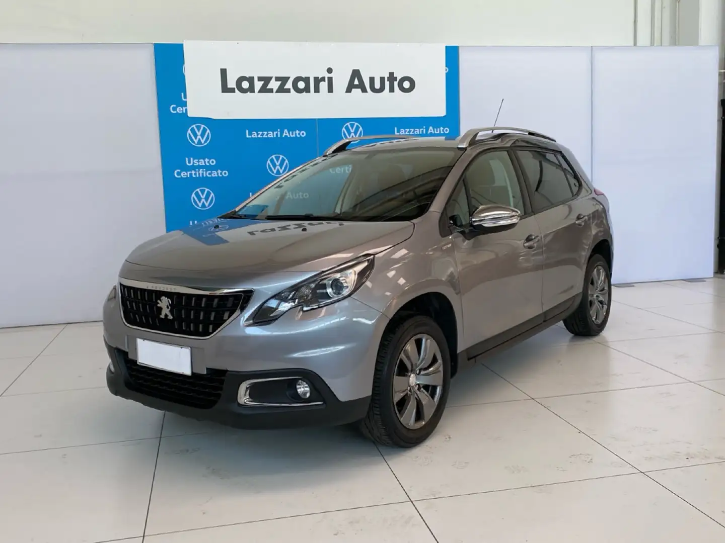 Peugeot 2008 1.2 PureTech 82CV S&S Style Grijs - 1