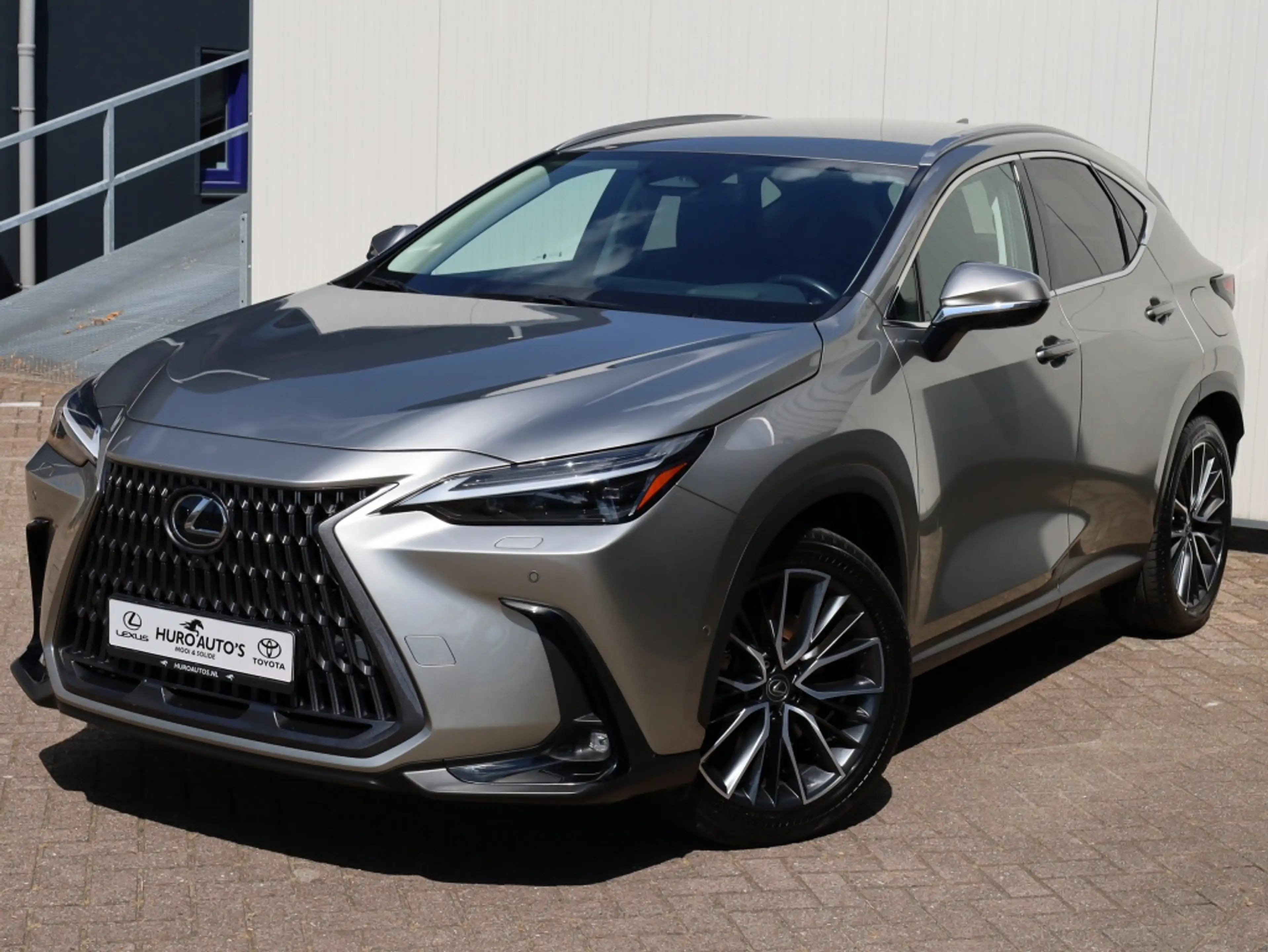 Lexus NX 450h+ AWD Executive Line | President Pack | 360 Camera | — photo 41
