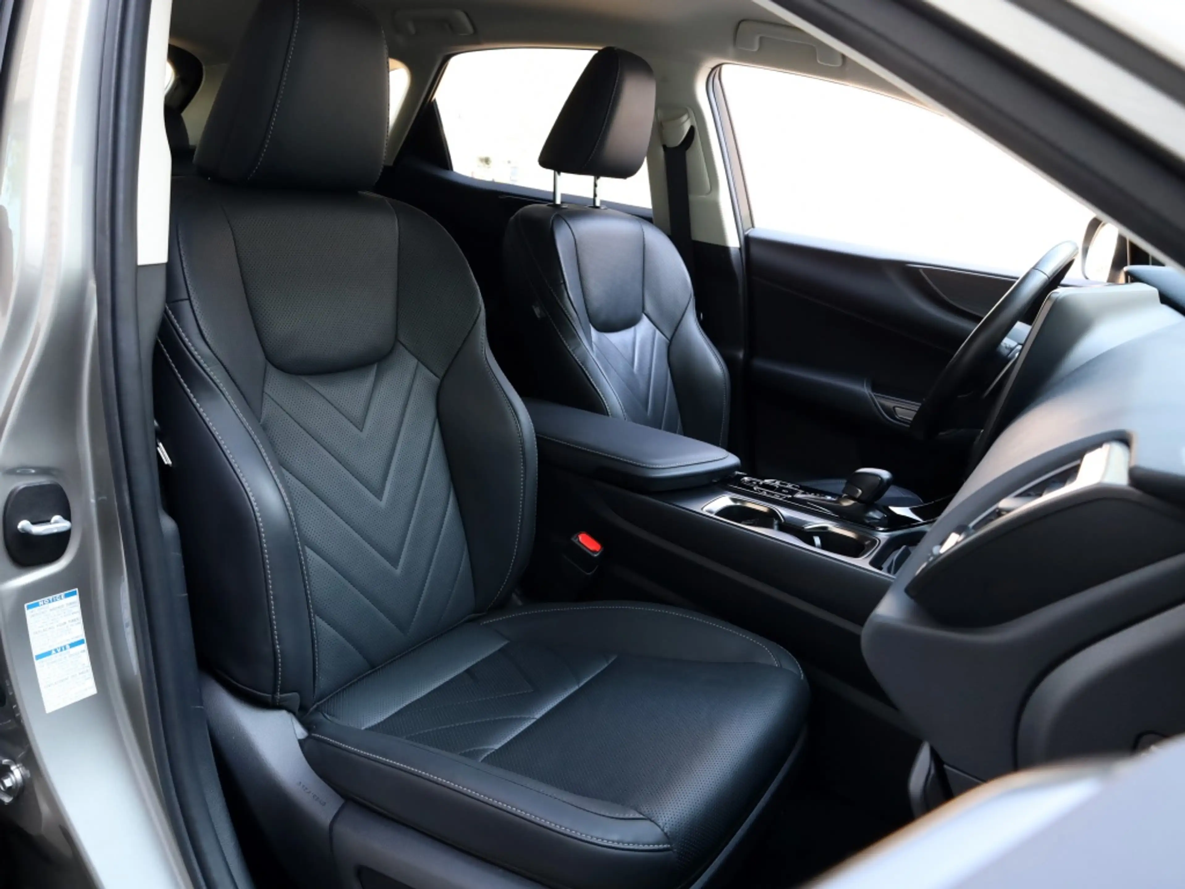 Lexus NX 450h+ AWD Executive Line | President Pack | 360 Camera | — photo 12