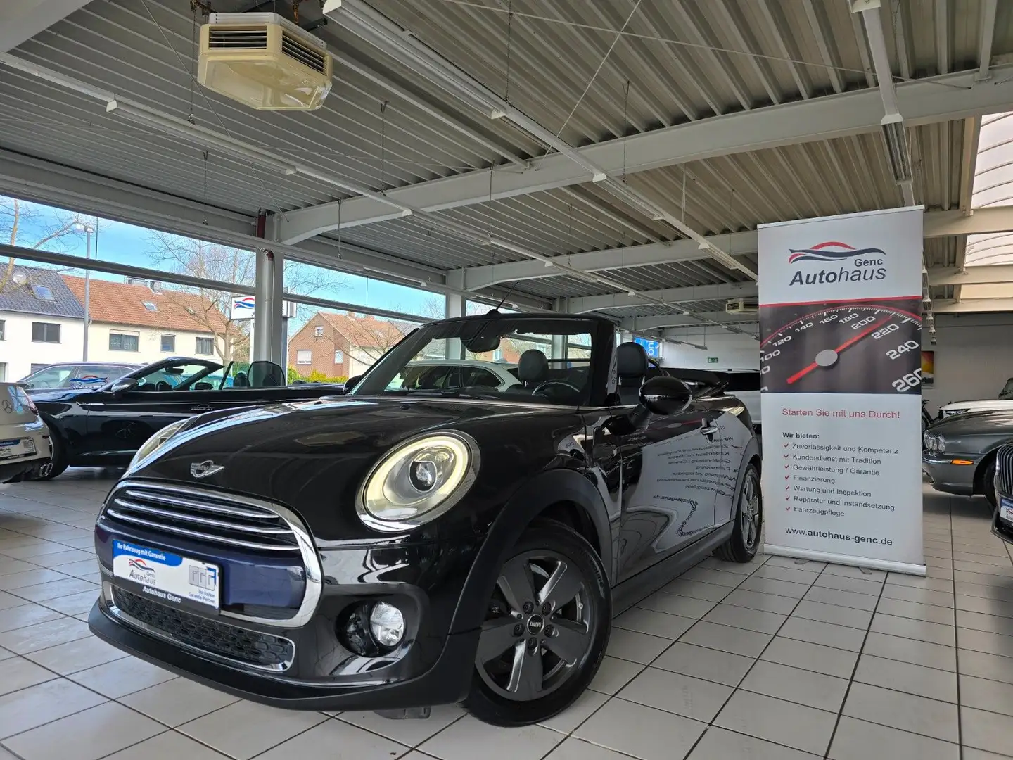 MINI Cooper Cabrio Navigation LED Sitzheizung Schwarz - 1