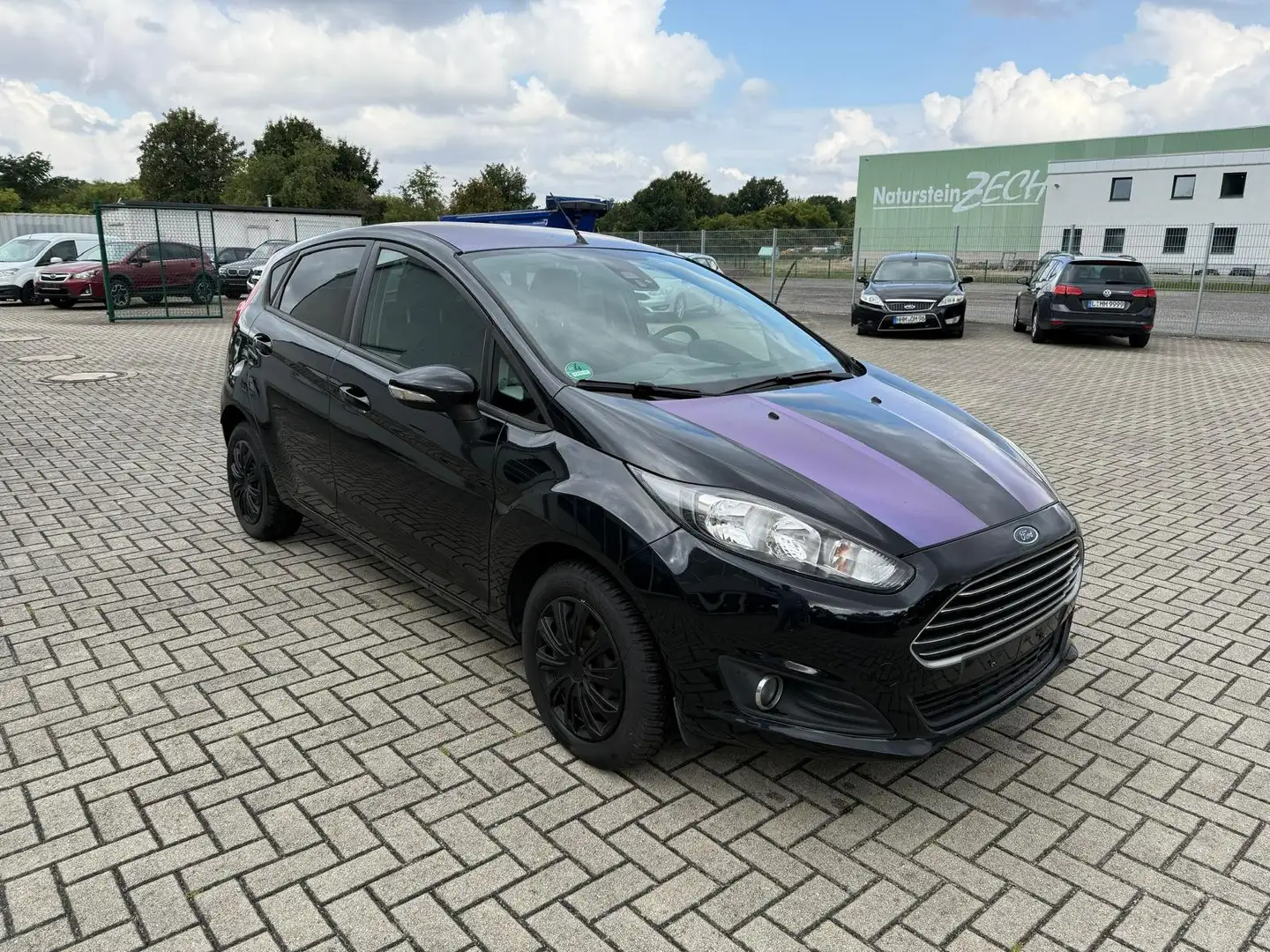 Ford Fiesta Trend Schwarz - 2