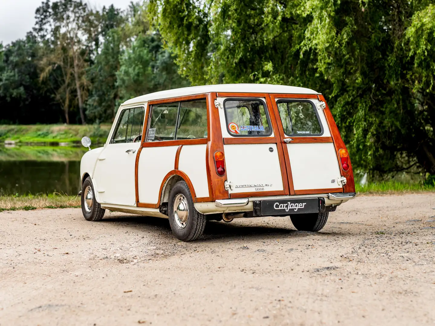 Austin Mini Traveler MKII Blanc - 2